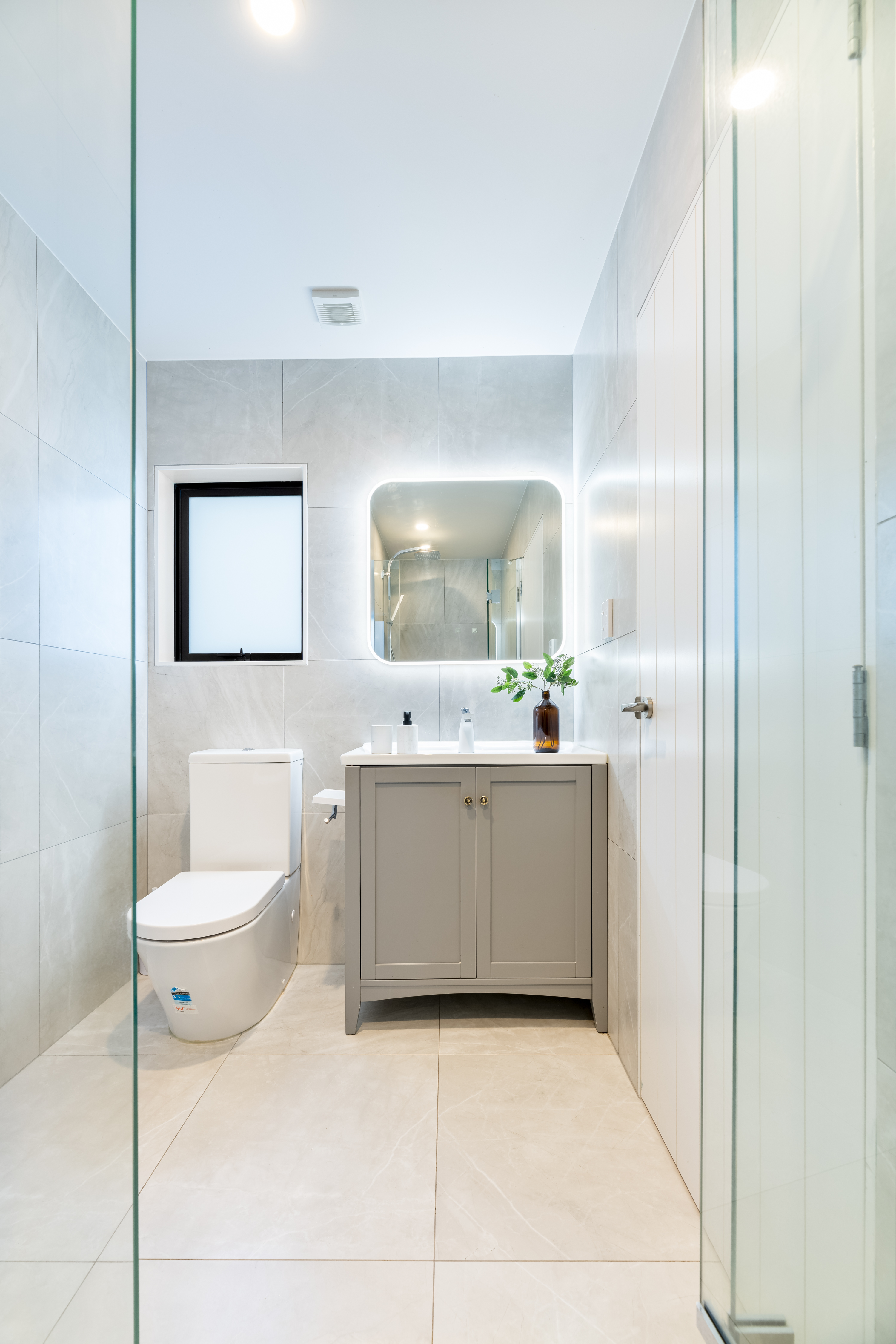 18a Lydford Place, Glendene NZ