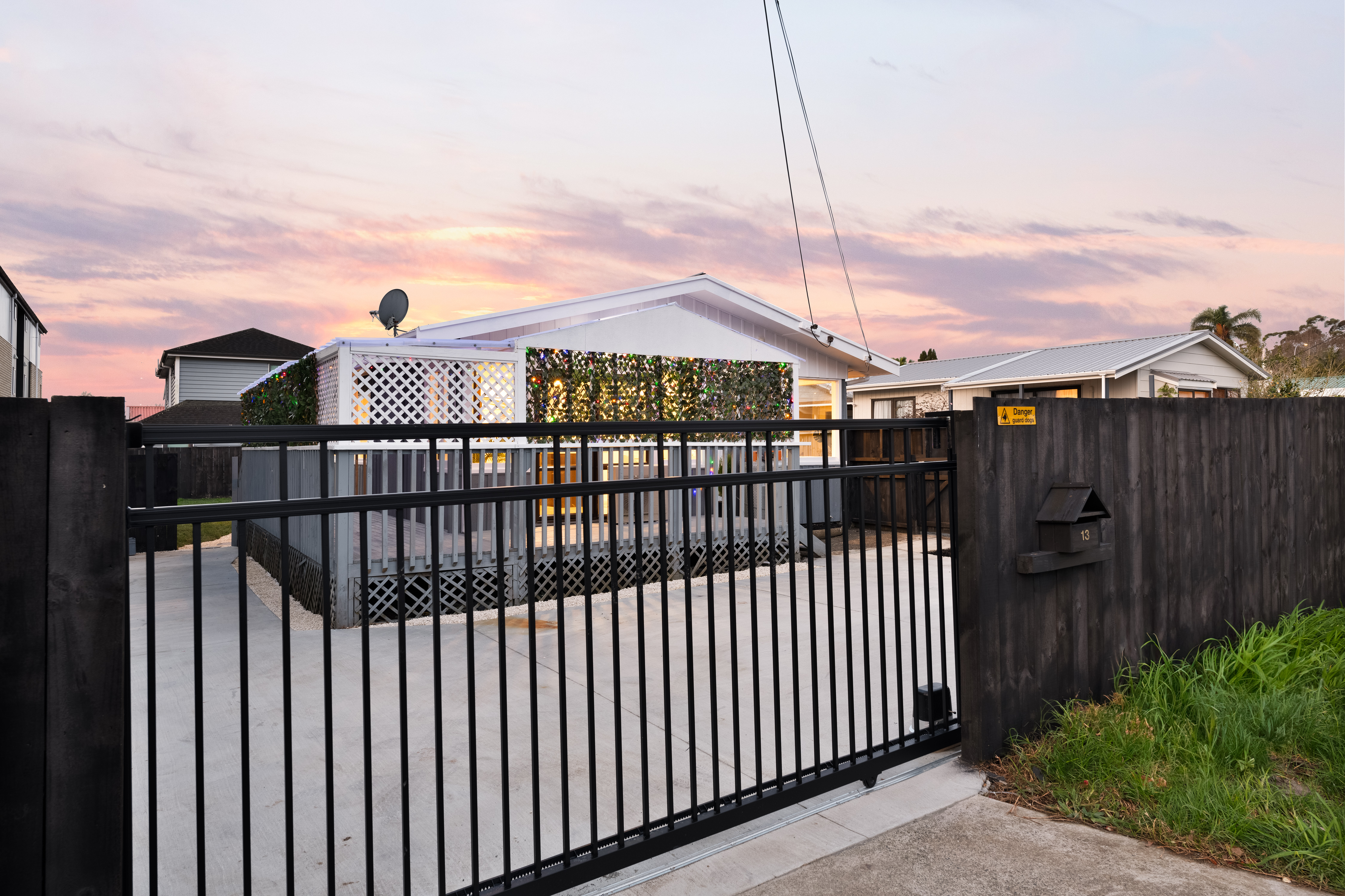 13 Pomaria Road, Henderson NZ