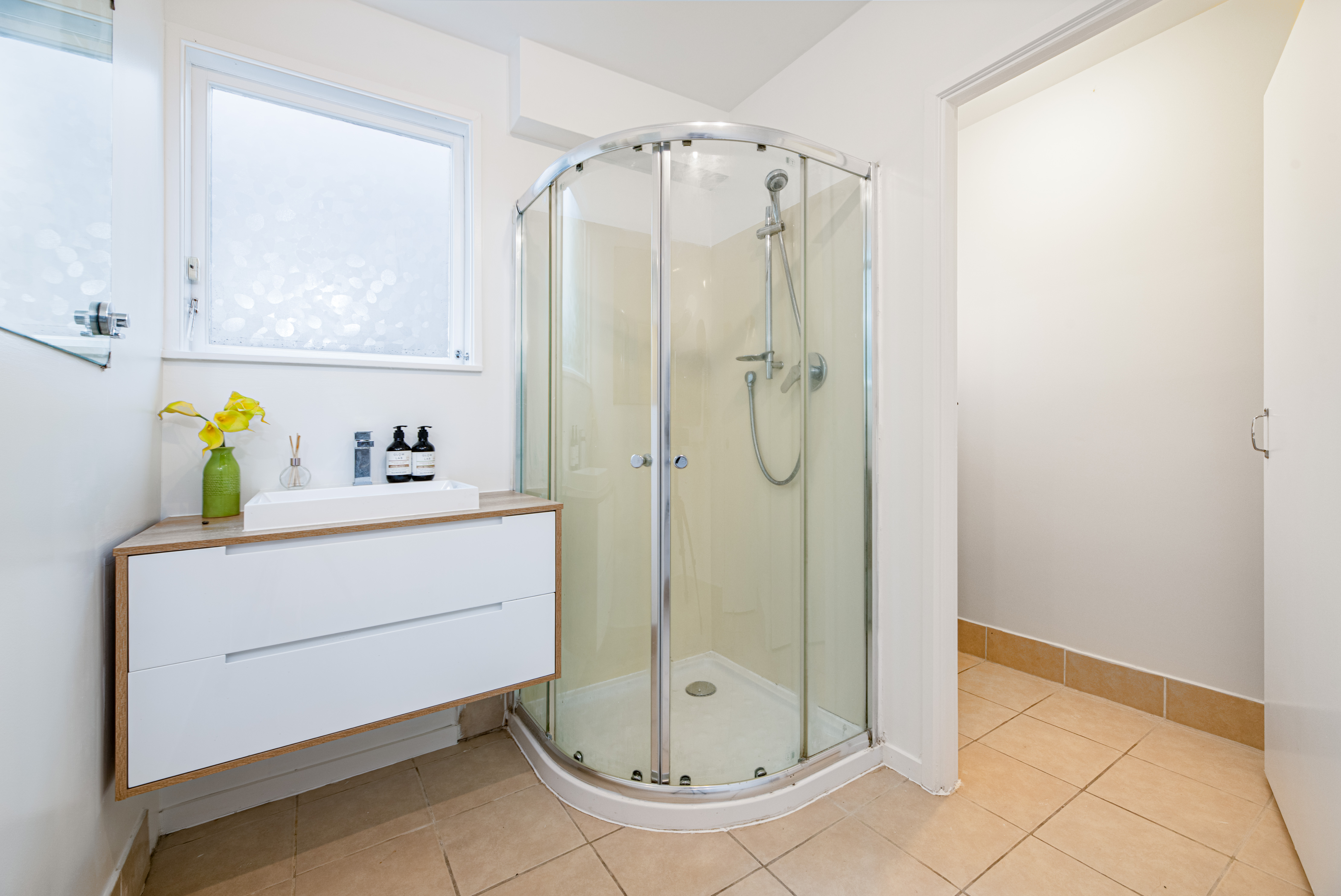 9b Harrington Road, Henderson NZ