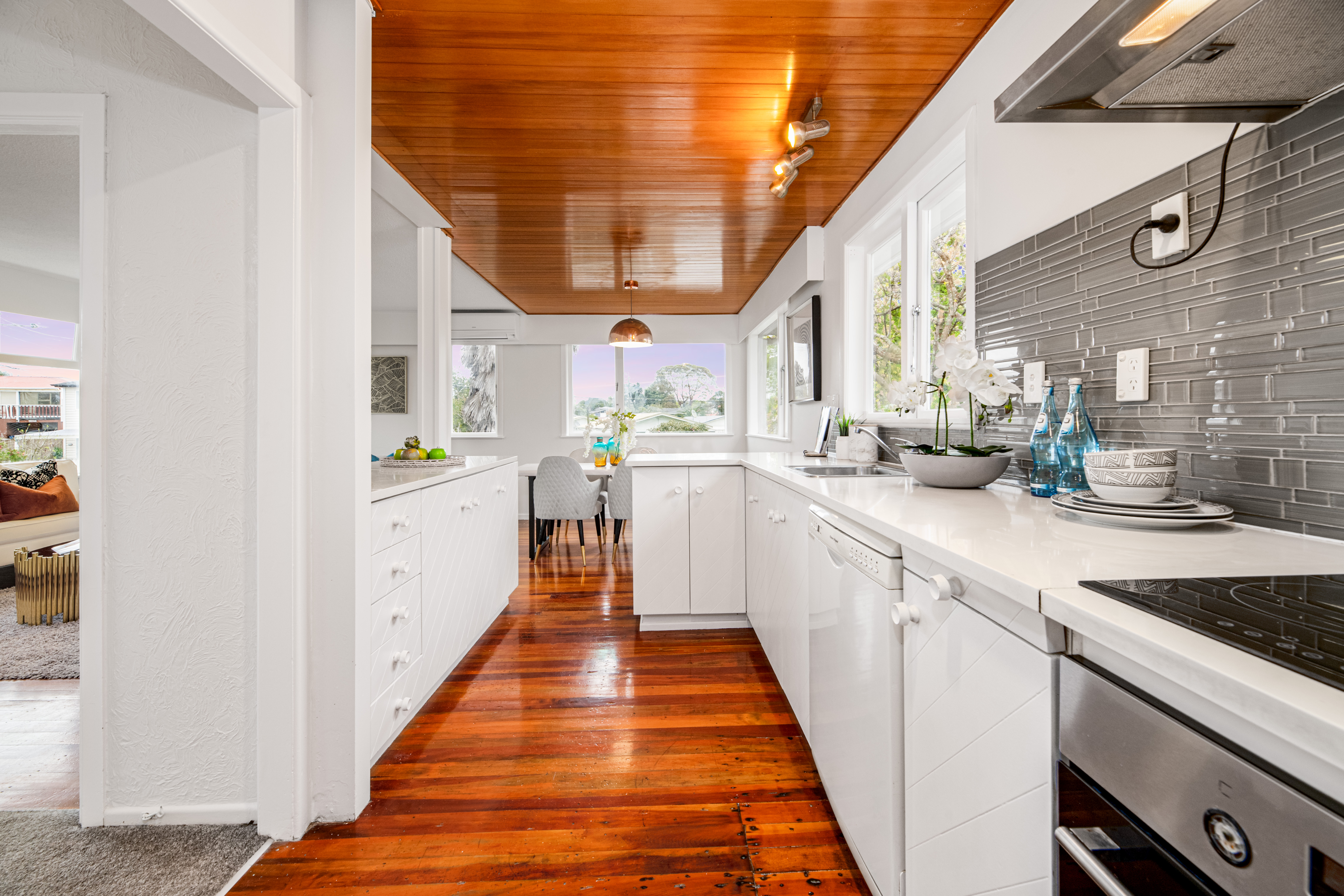 9b Harrington Road, Henderson NZ