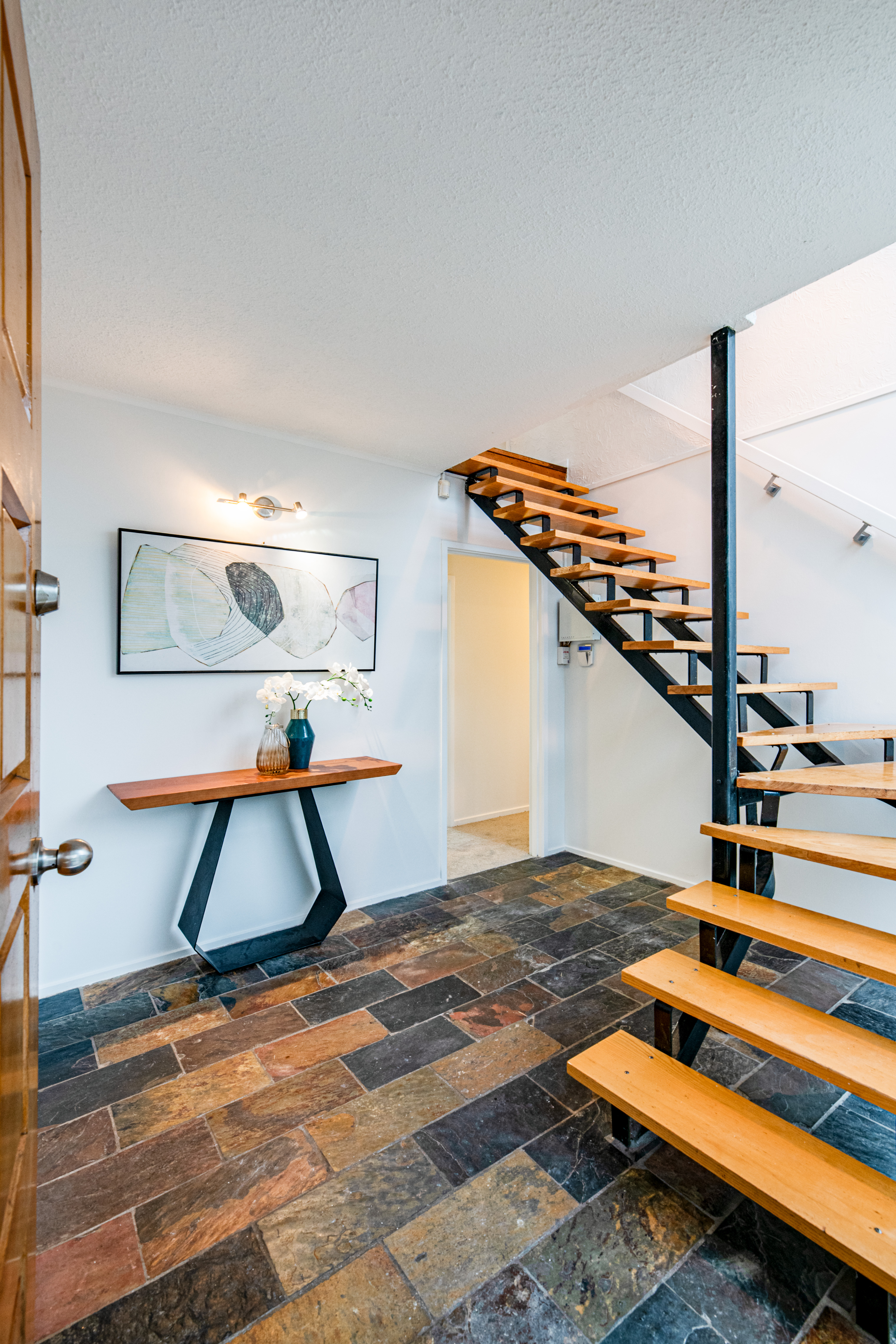 9b Harrington Road, Henderson NZ