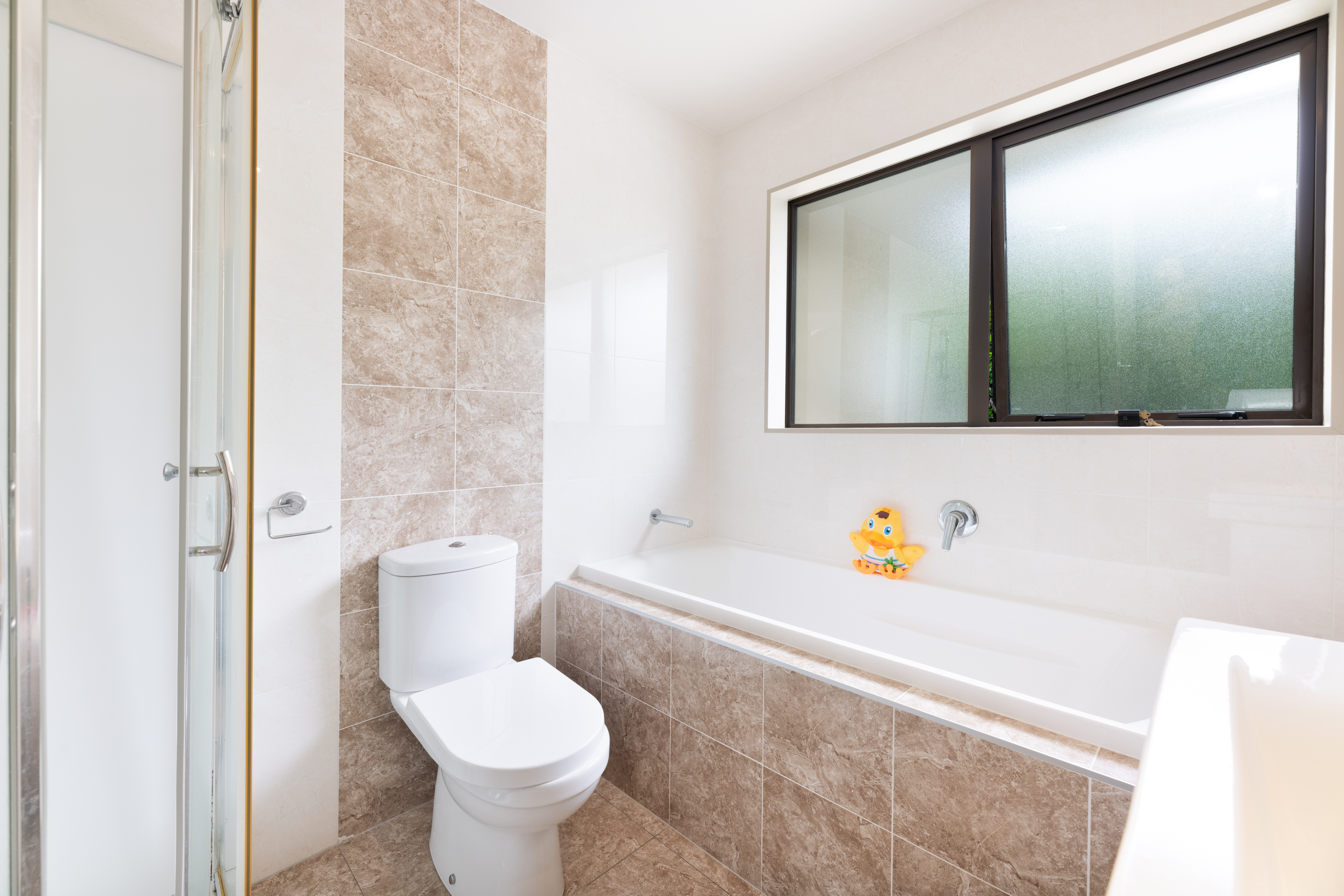 112 Lake Panorama Drive, Henderson Heights NZ