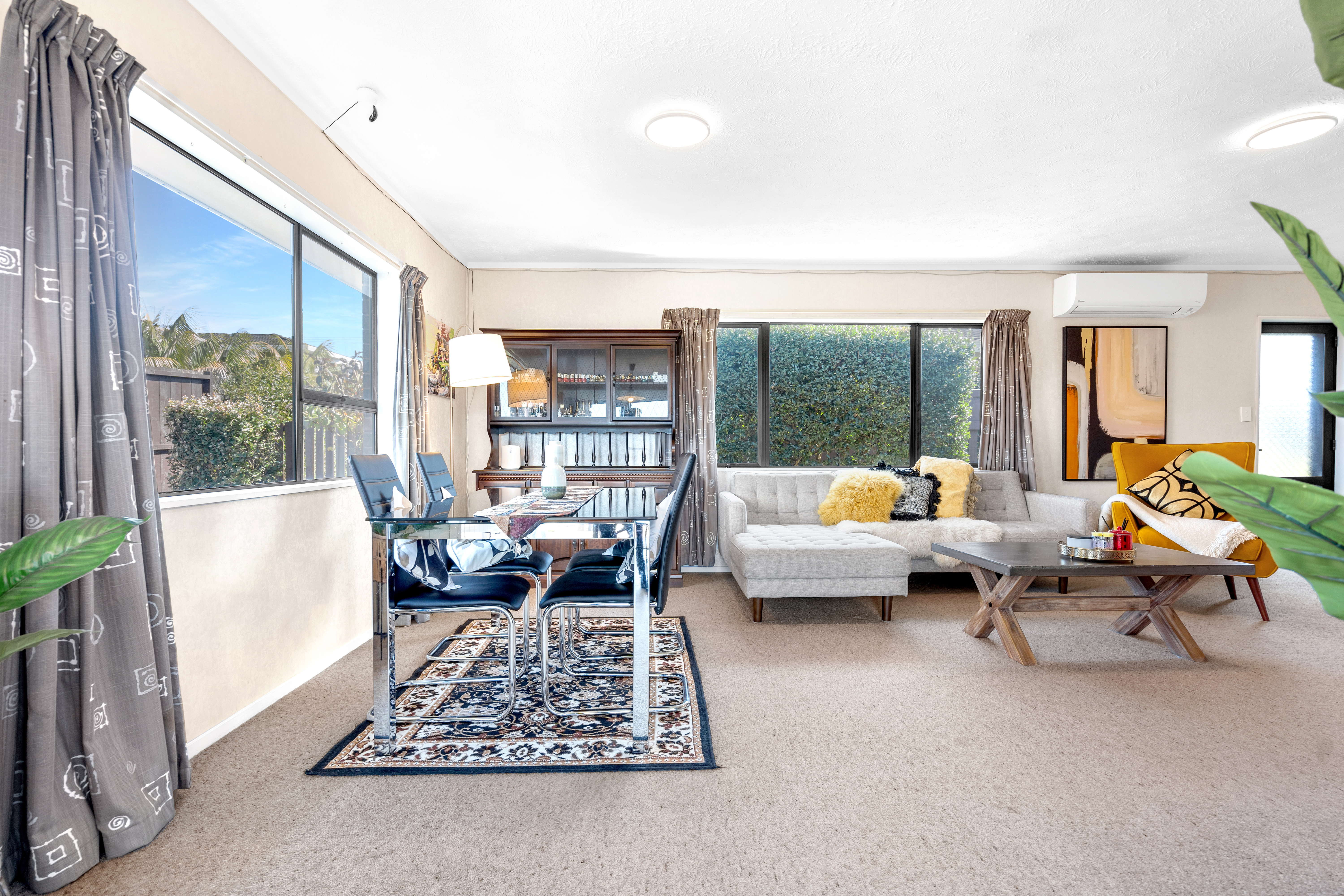 4a Spring Grove, Henderson Heights NZ