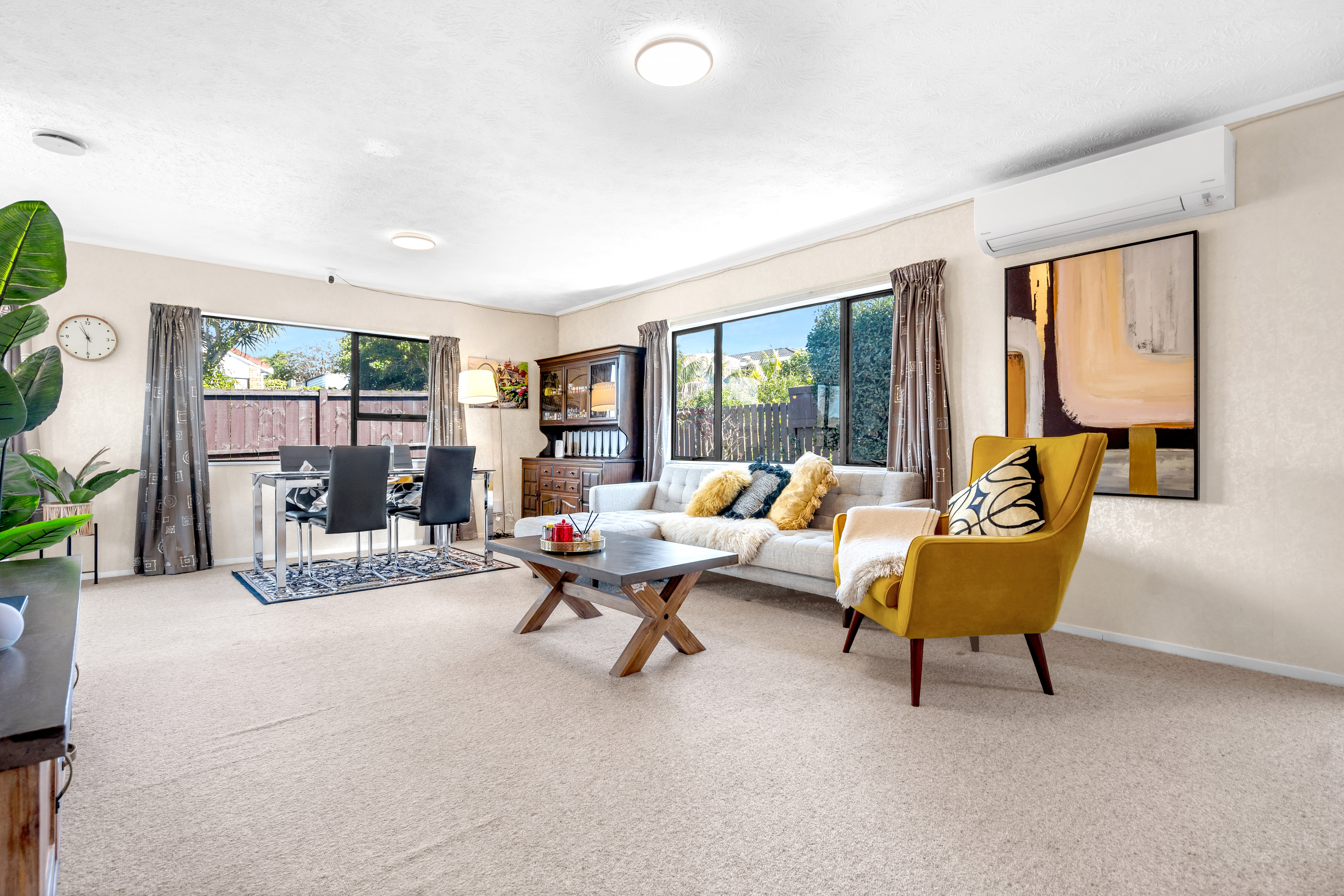 4a Spring Grove, Henderson Heights NZ