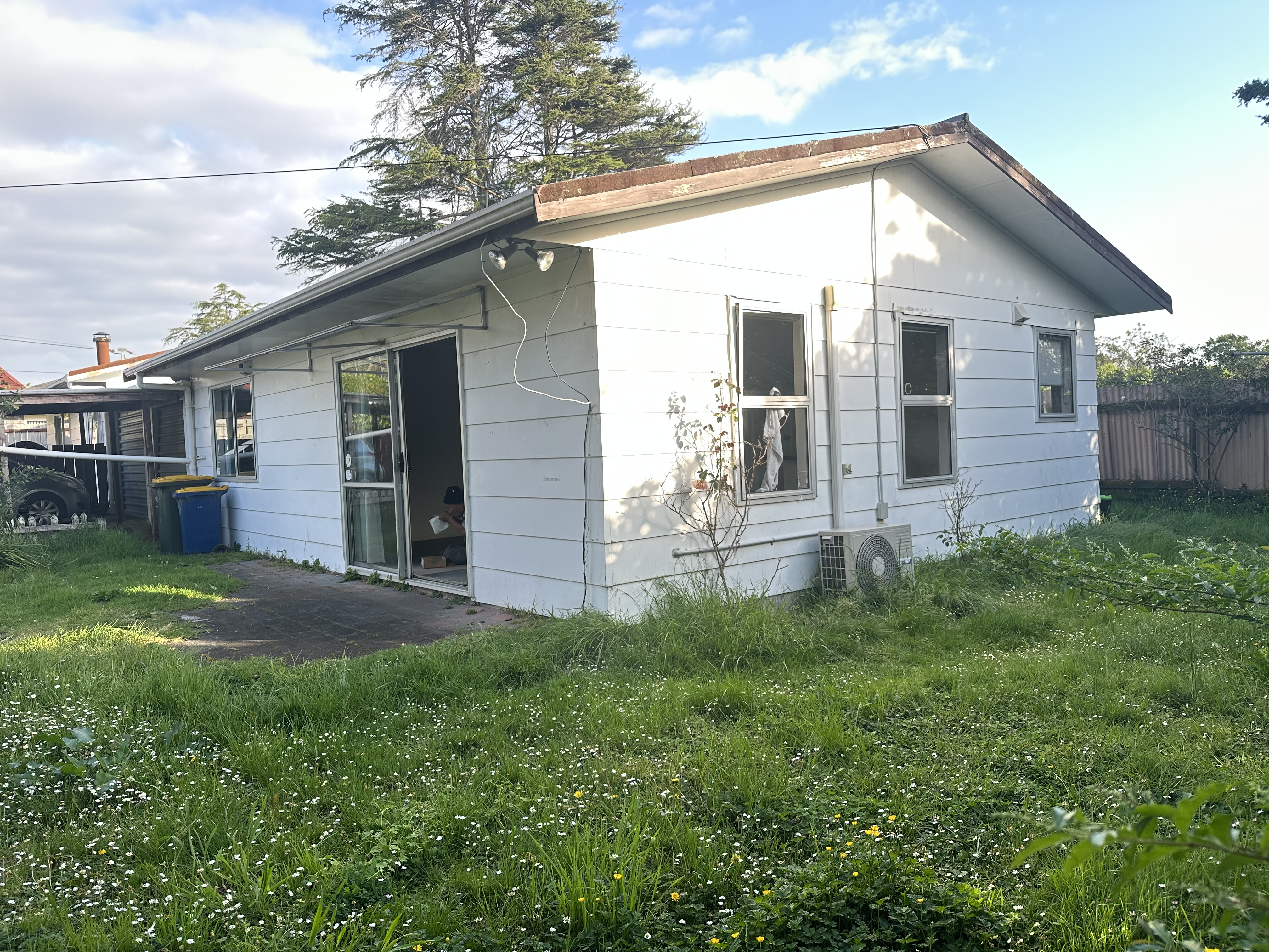 2/60b Swanson Road, Henderson NZ