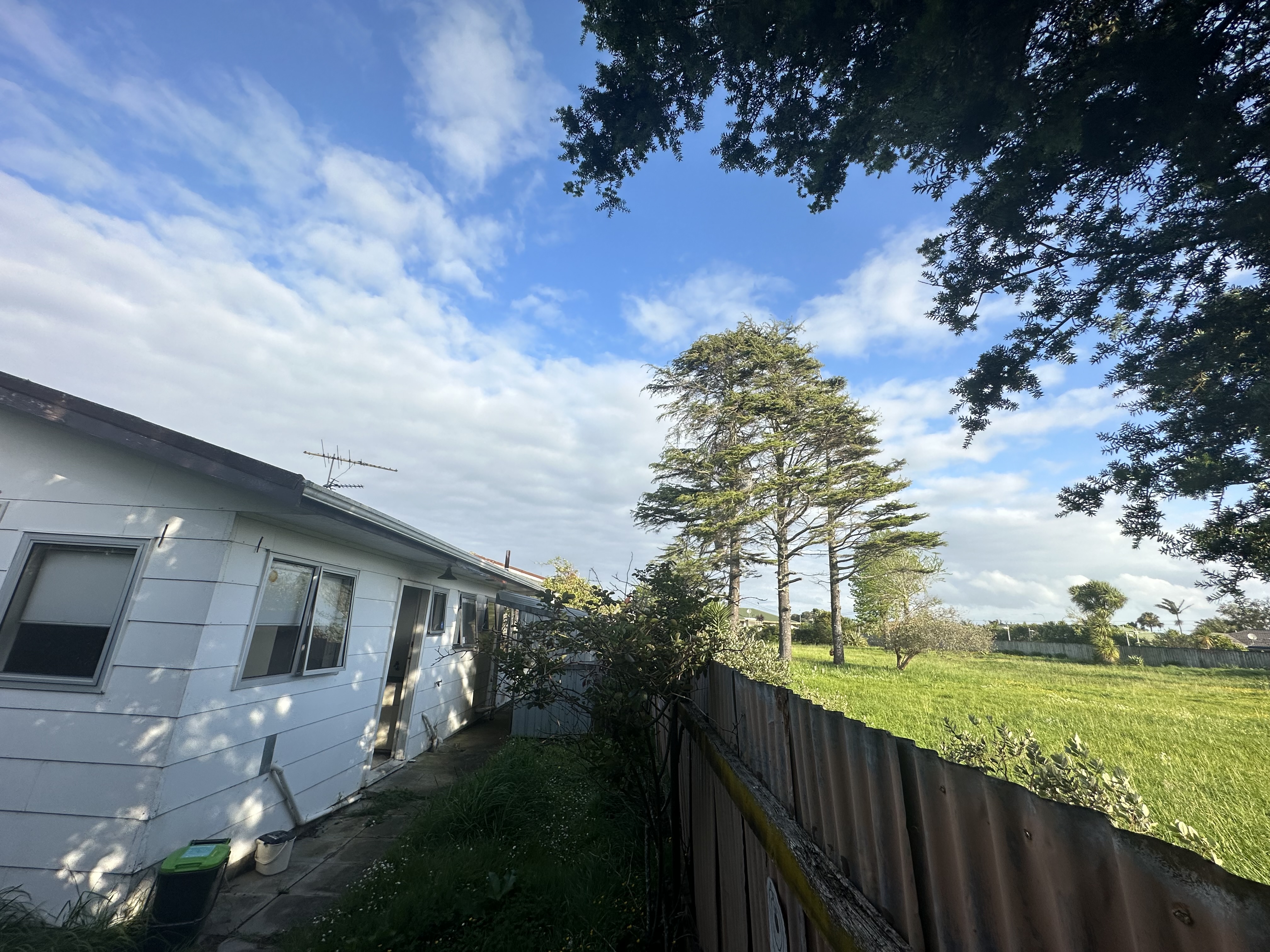 2/60b Swanson Road, Henderson NZ