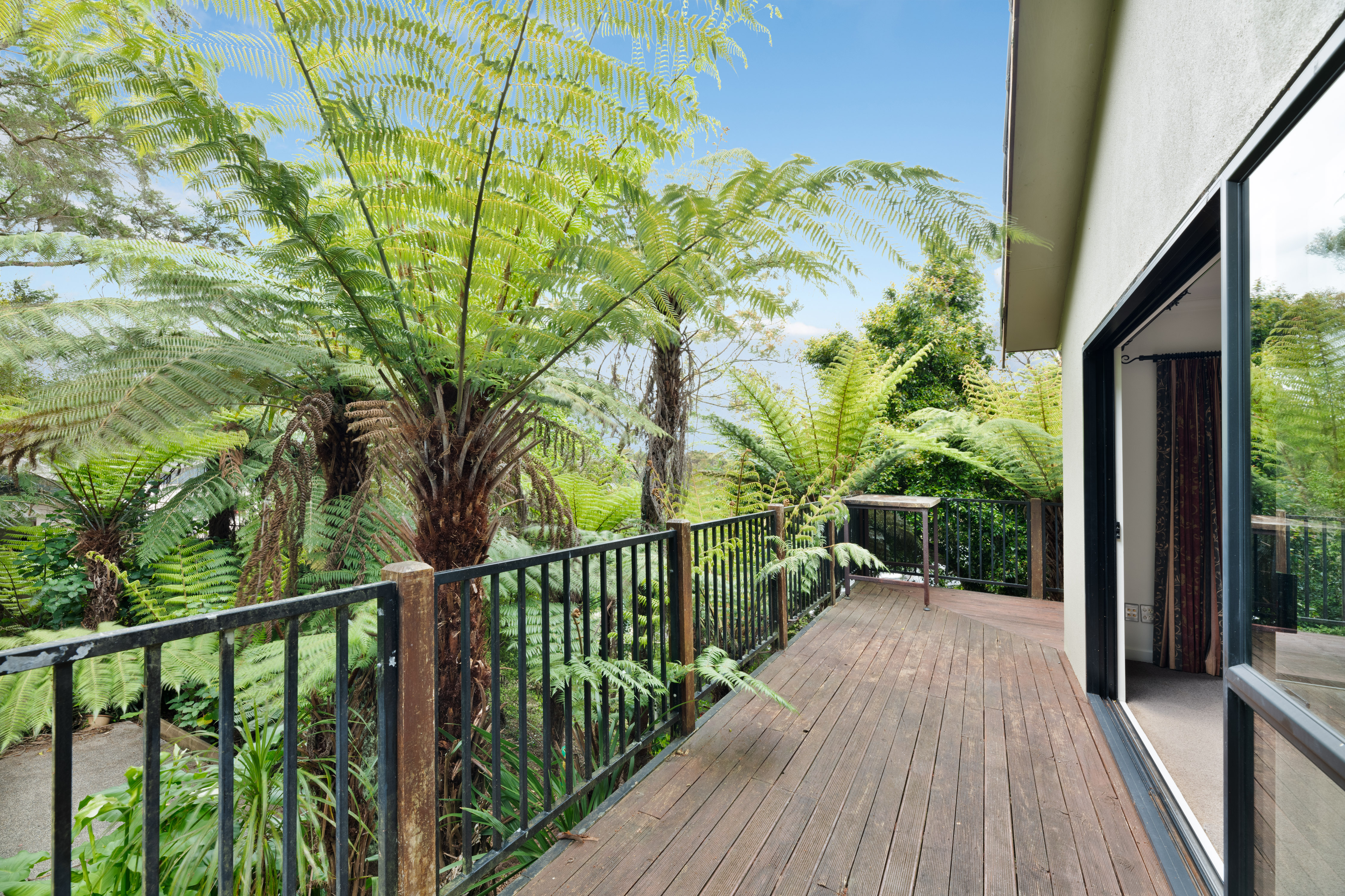 147b Colwill Road, Massey NZ