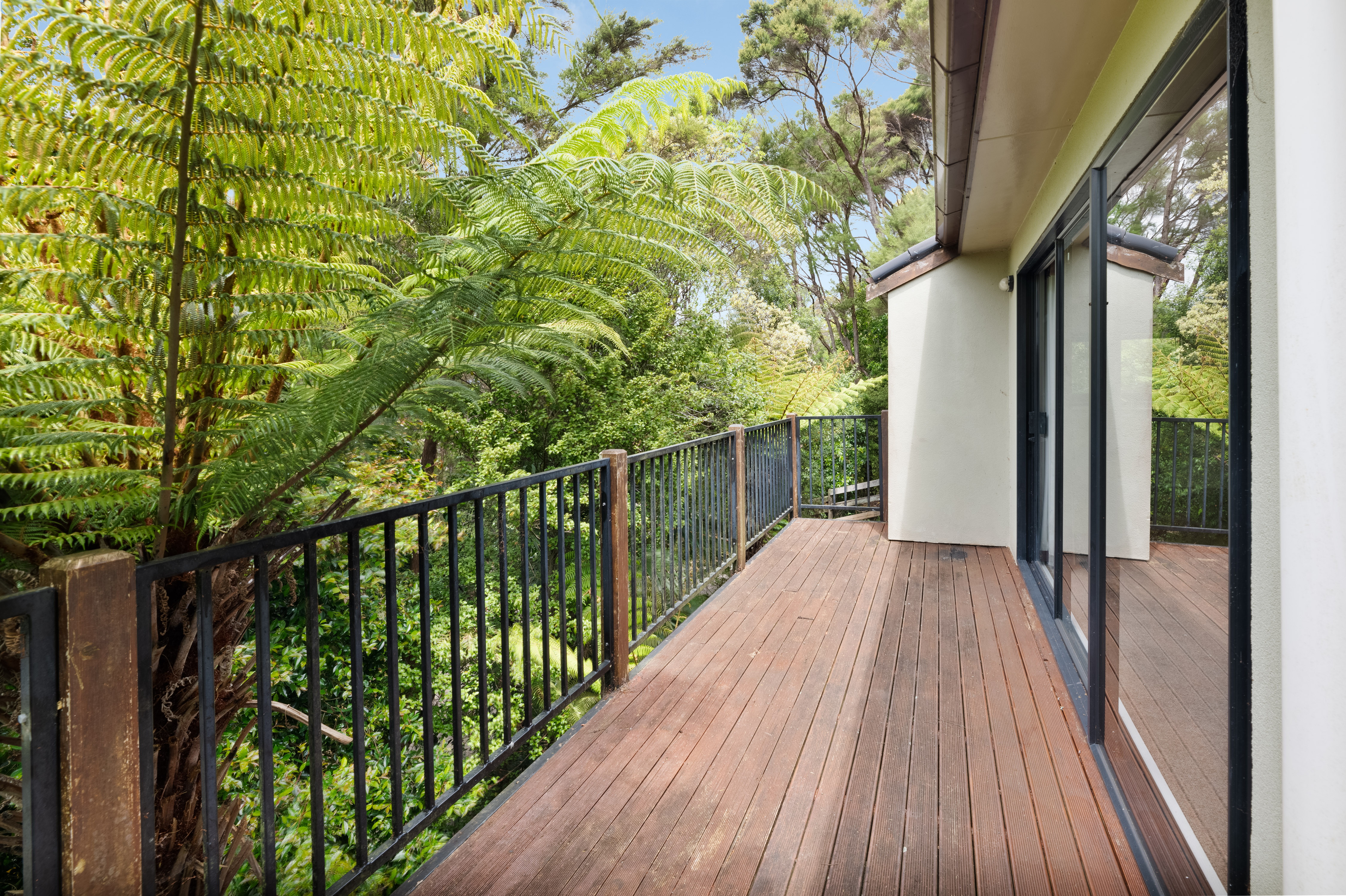 147b Colwill Road, Massey NZ