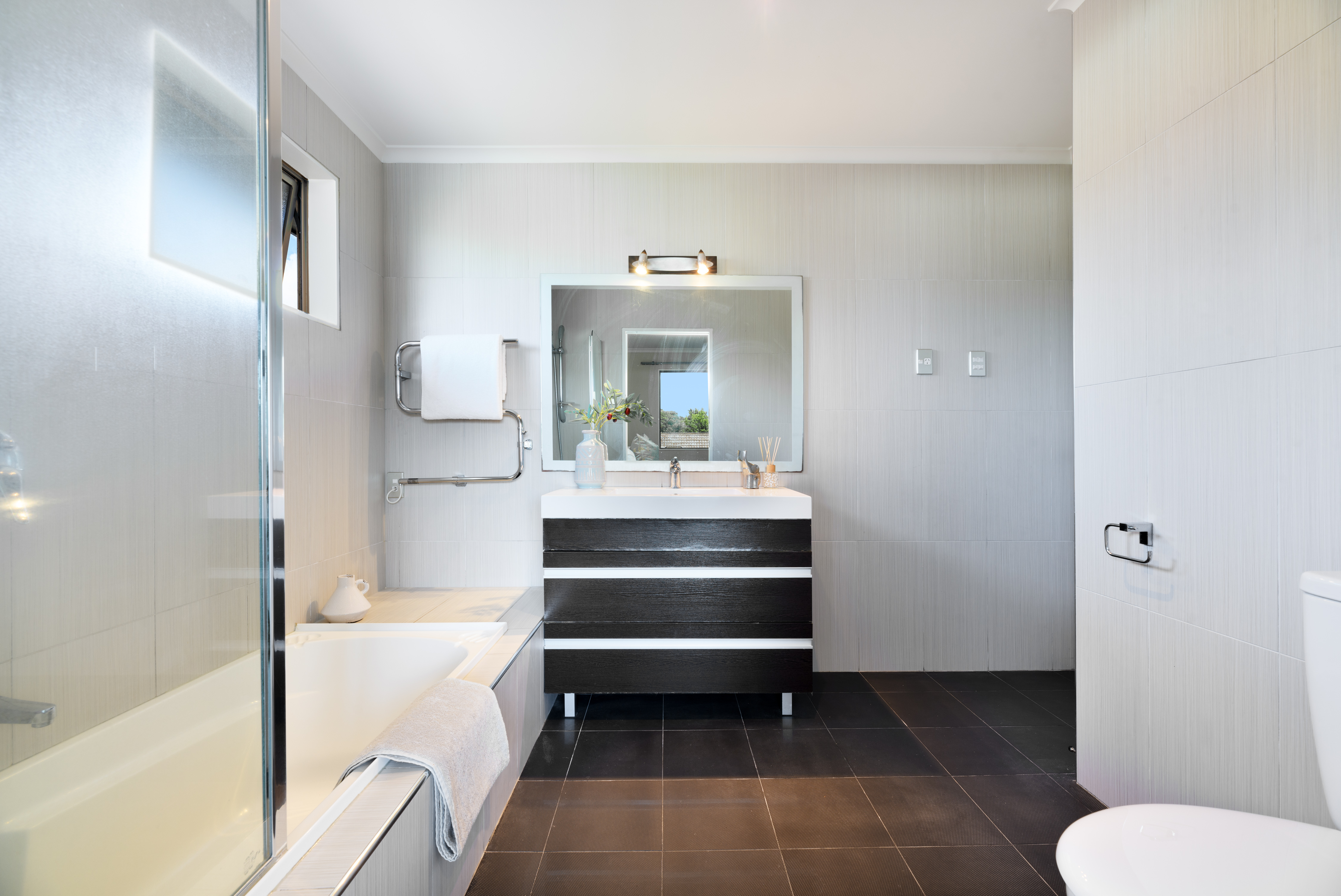 10b Lincoln Road, Henderson NZ