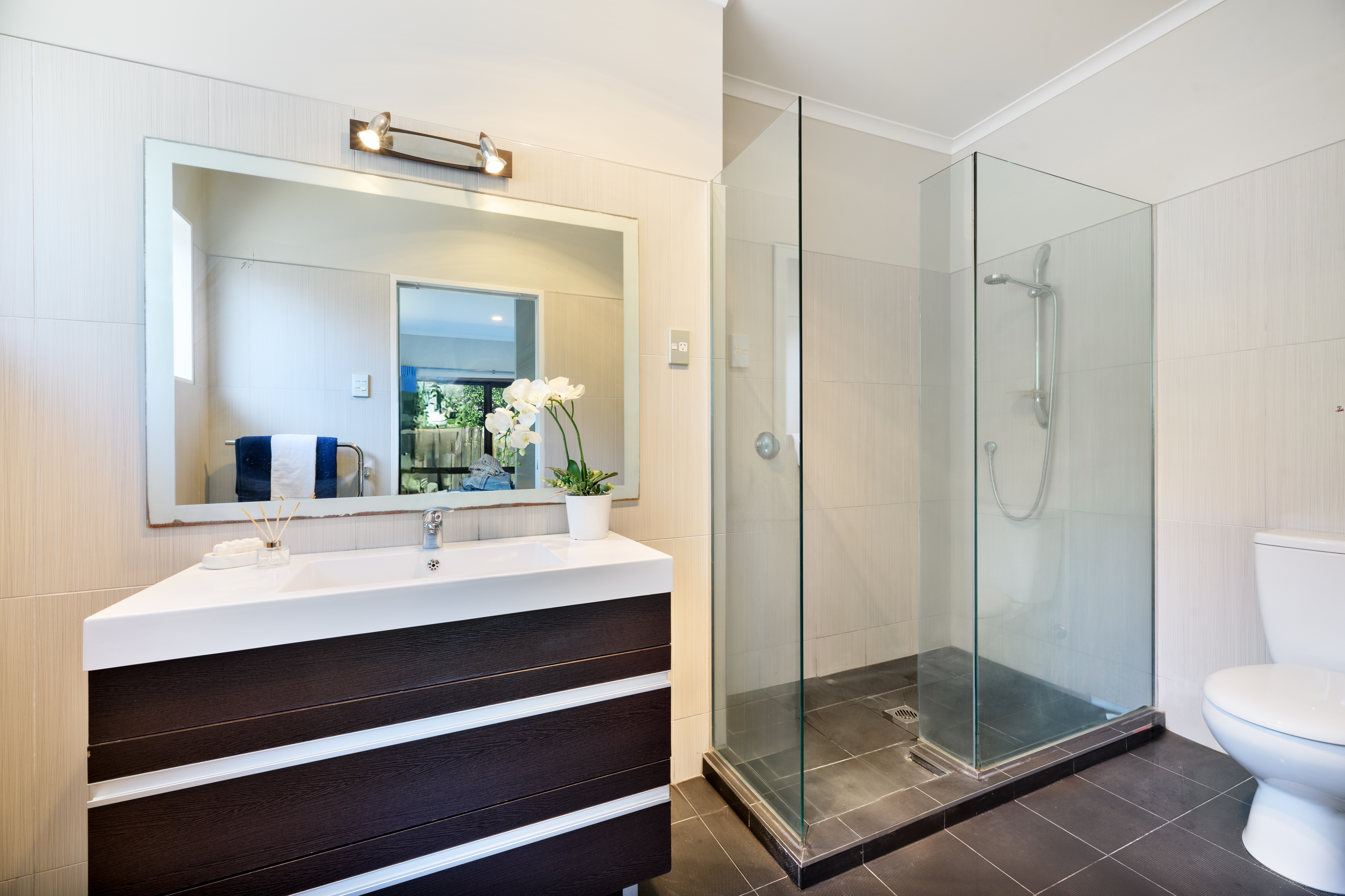 10b Lincoln Road, Henderson NZ