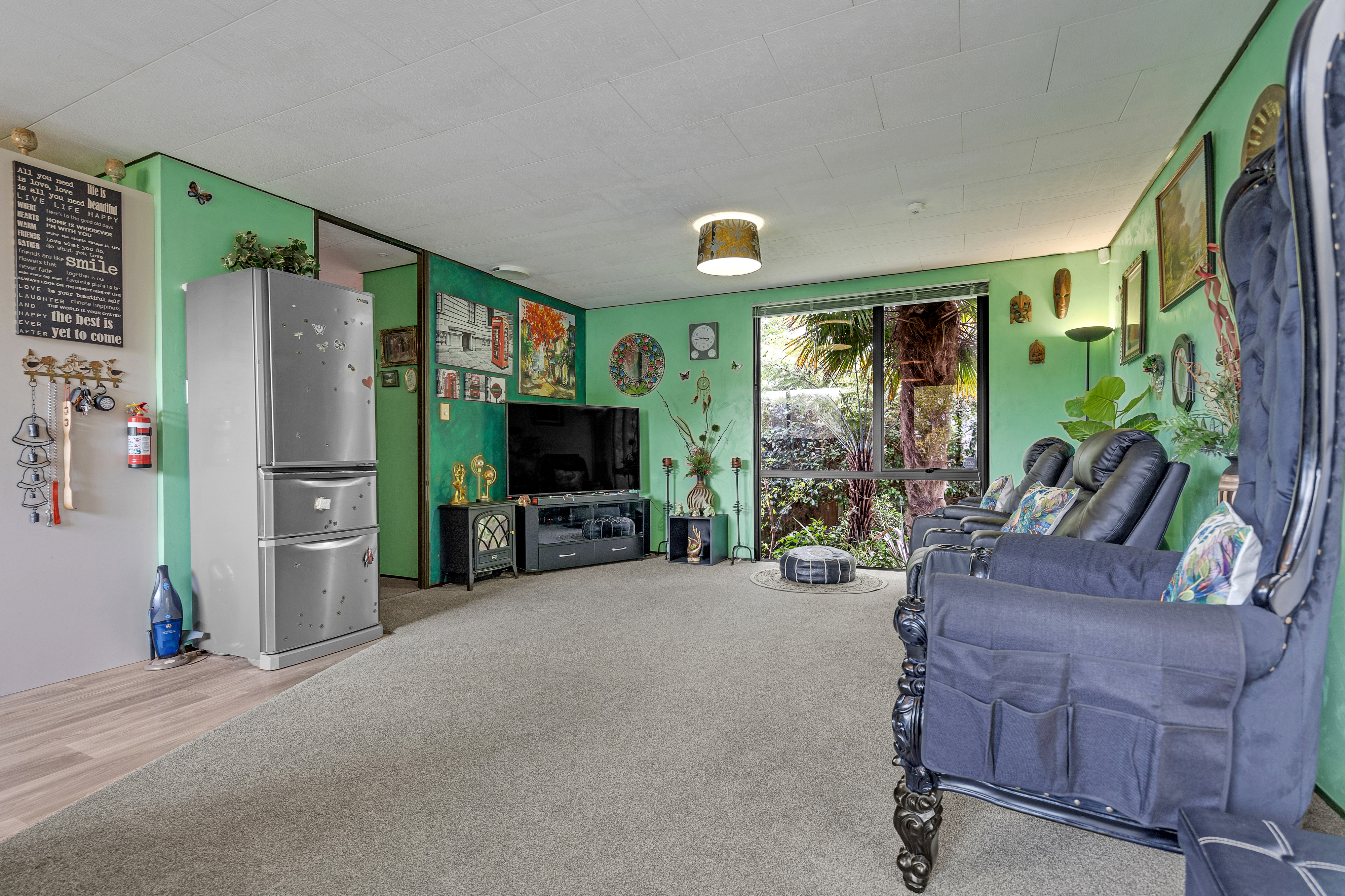 2/23 Rehia Road, Massey NZ