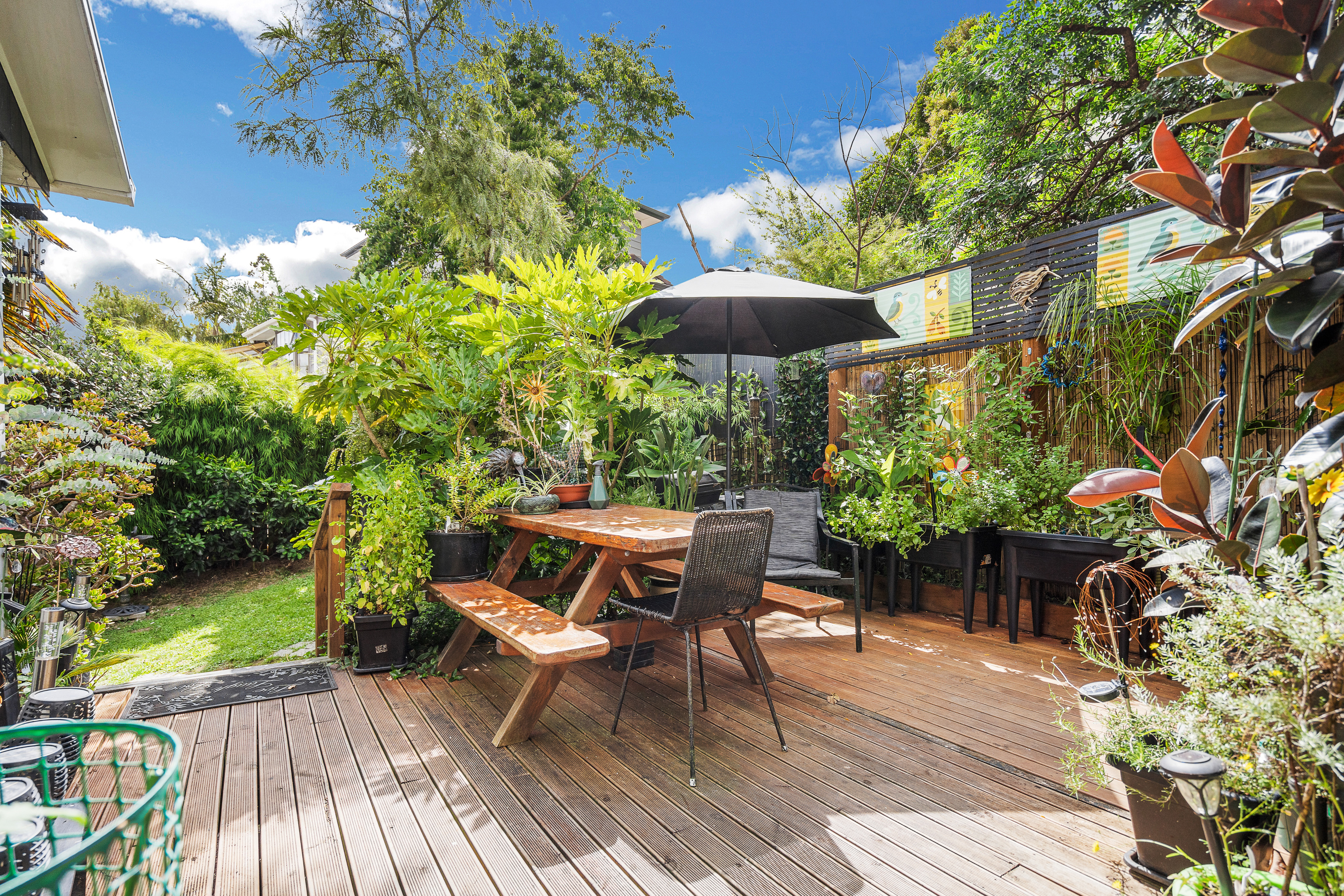 2/23 Rehia Road, Massey NZ