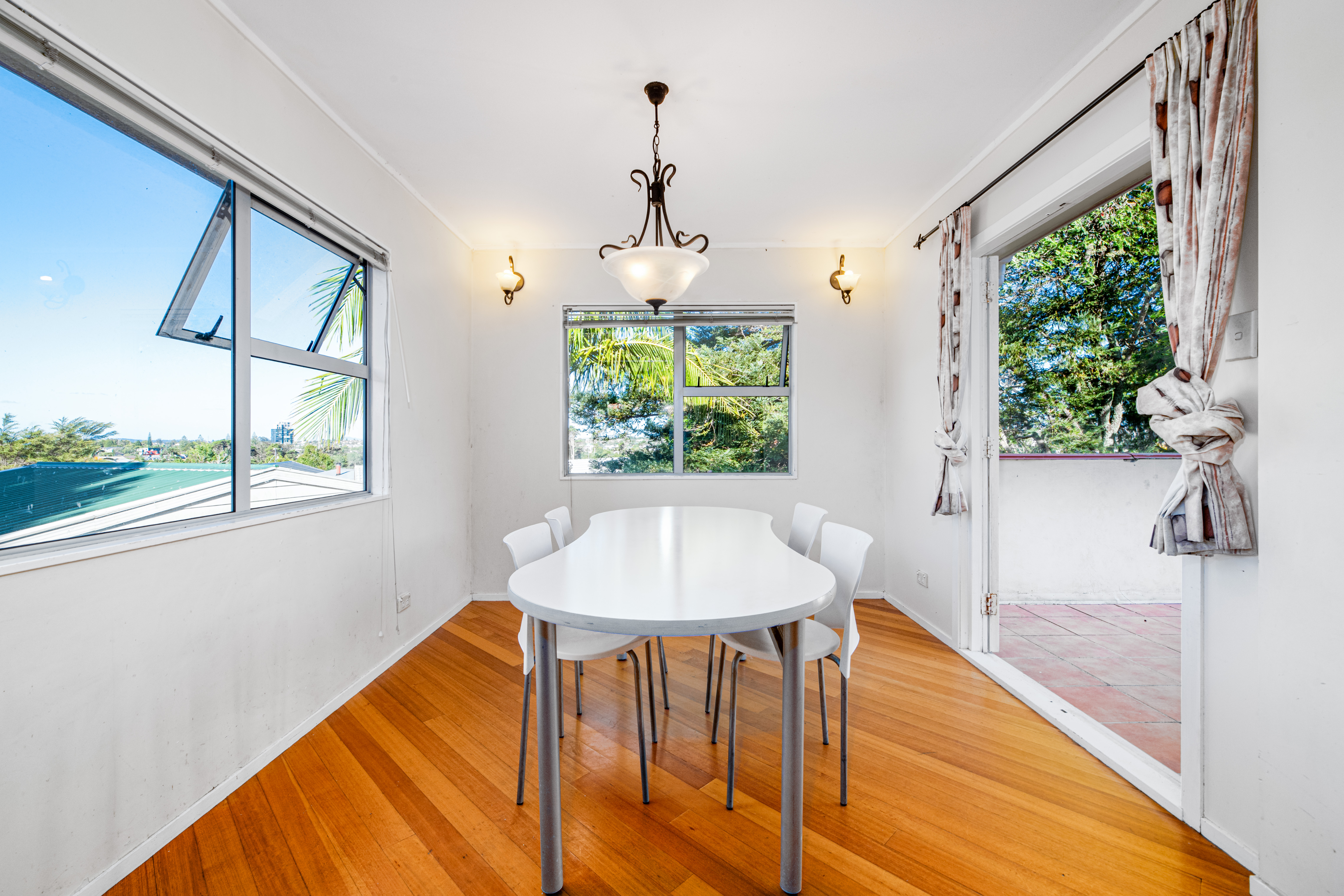 40 & 40a Eyre Street, Henderson Heights NZ