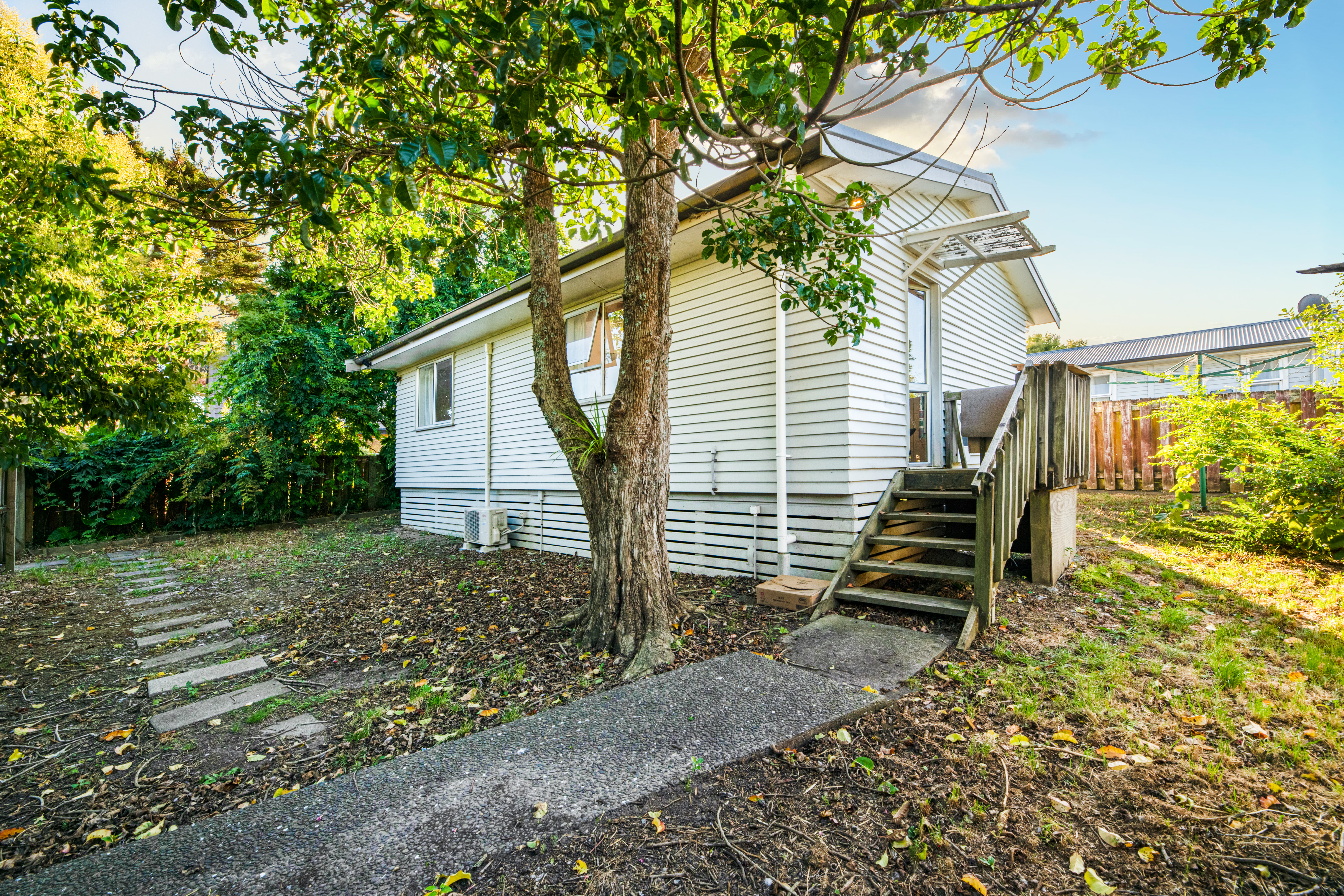 40 & 40a Eyre Street, Henderson Heights NZ