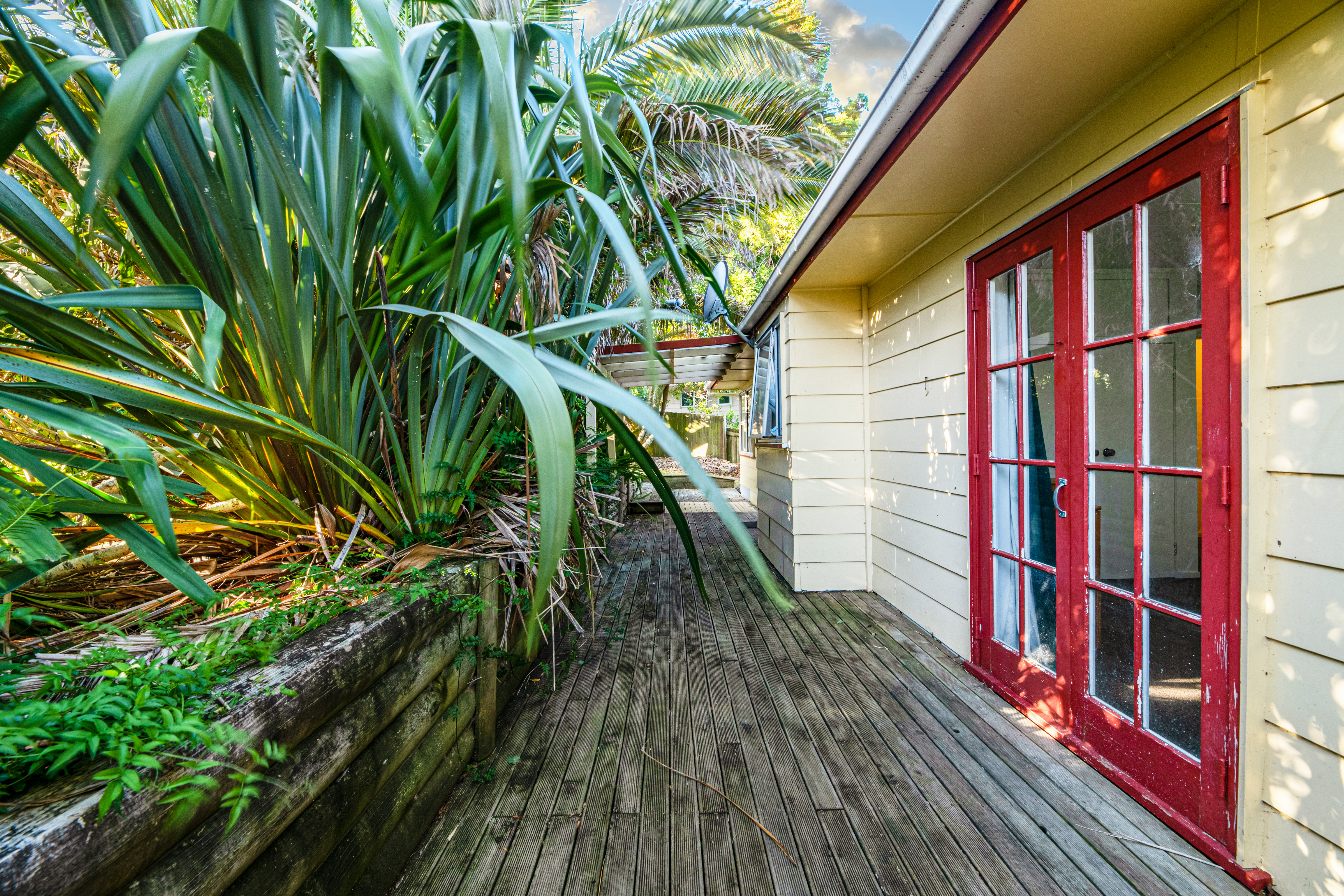 40 & 40a Eyre Street, Henderson Heights NZ