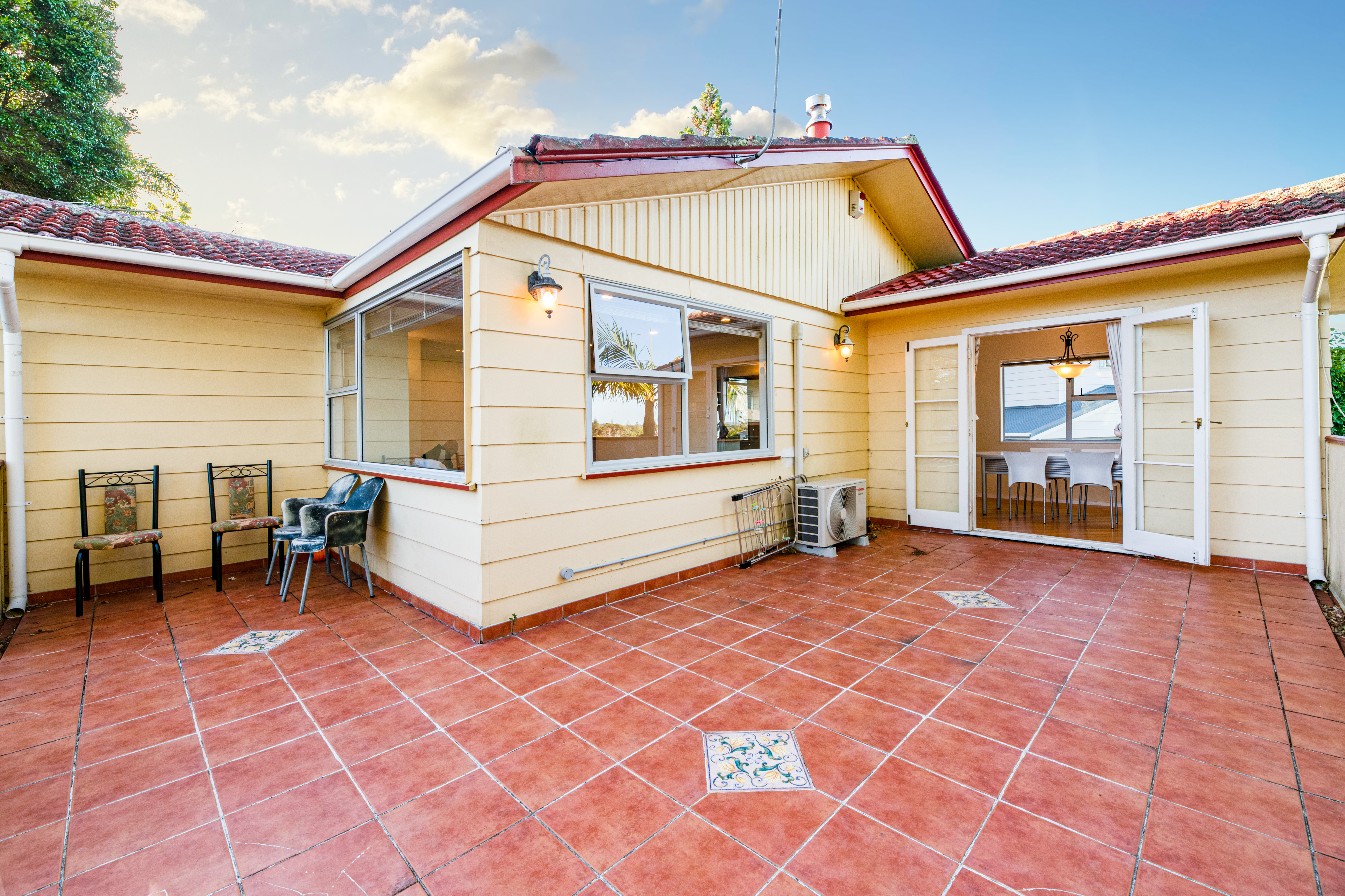 40 & 40a Eyre Street, Henderson Heights NZ