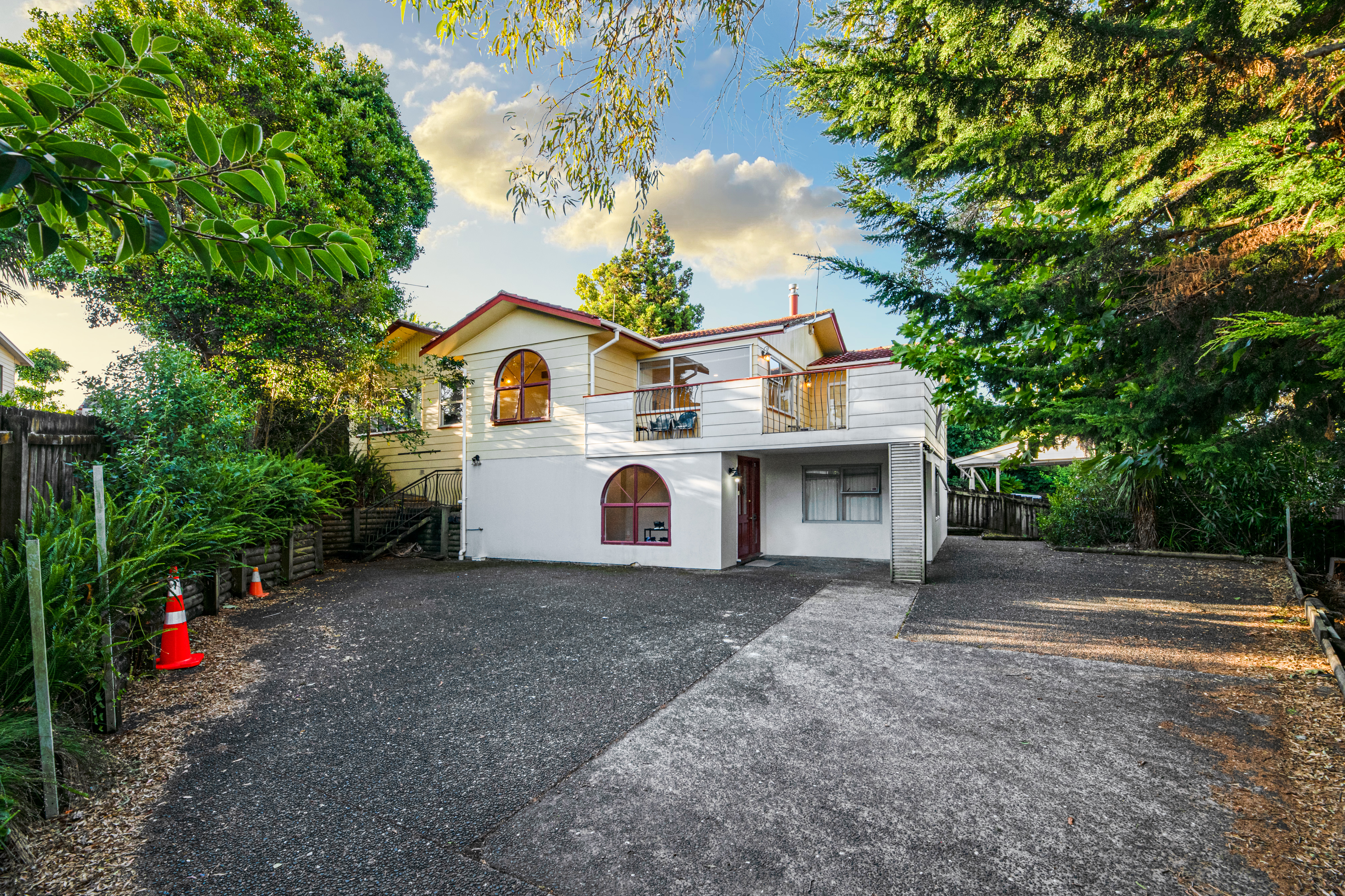 40 & 40a Eyre Street, Henderson Heights NZ