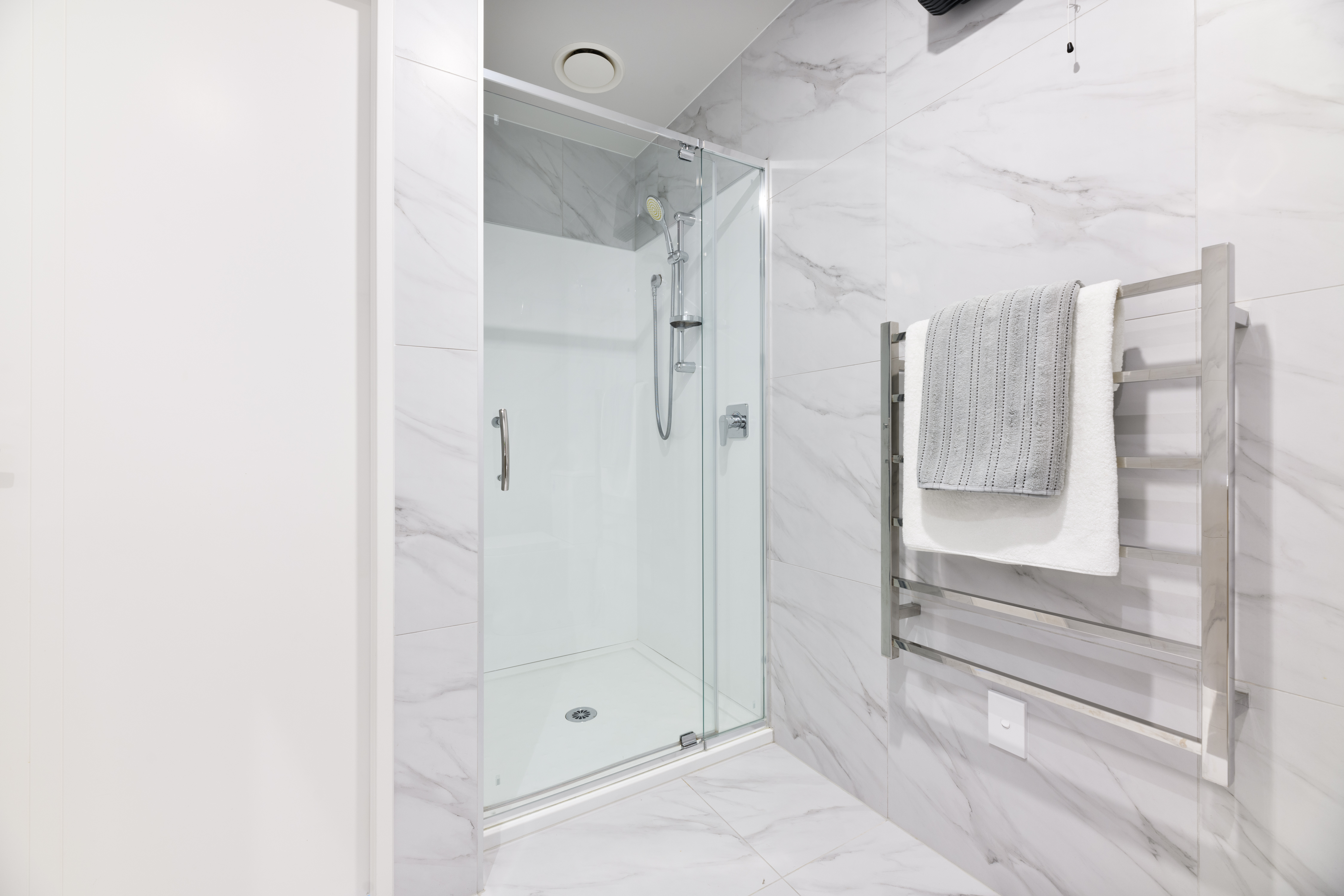 11/60 Kelman Road, Kelston NZ