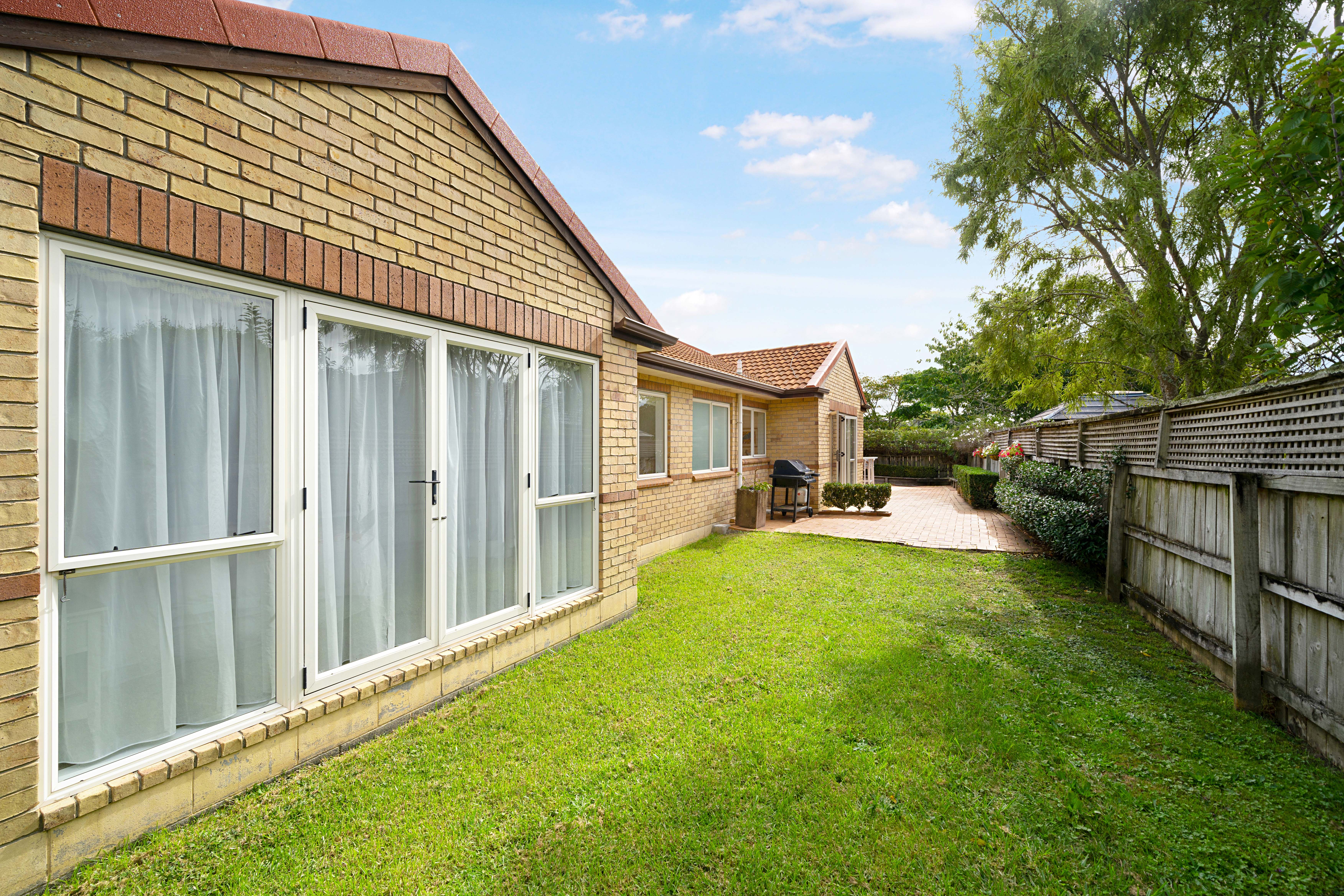 6 Graven Court, Henderson Heights