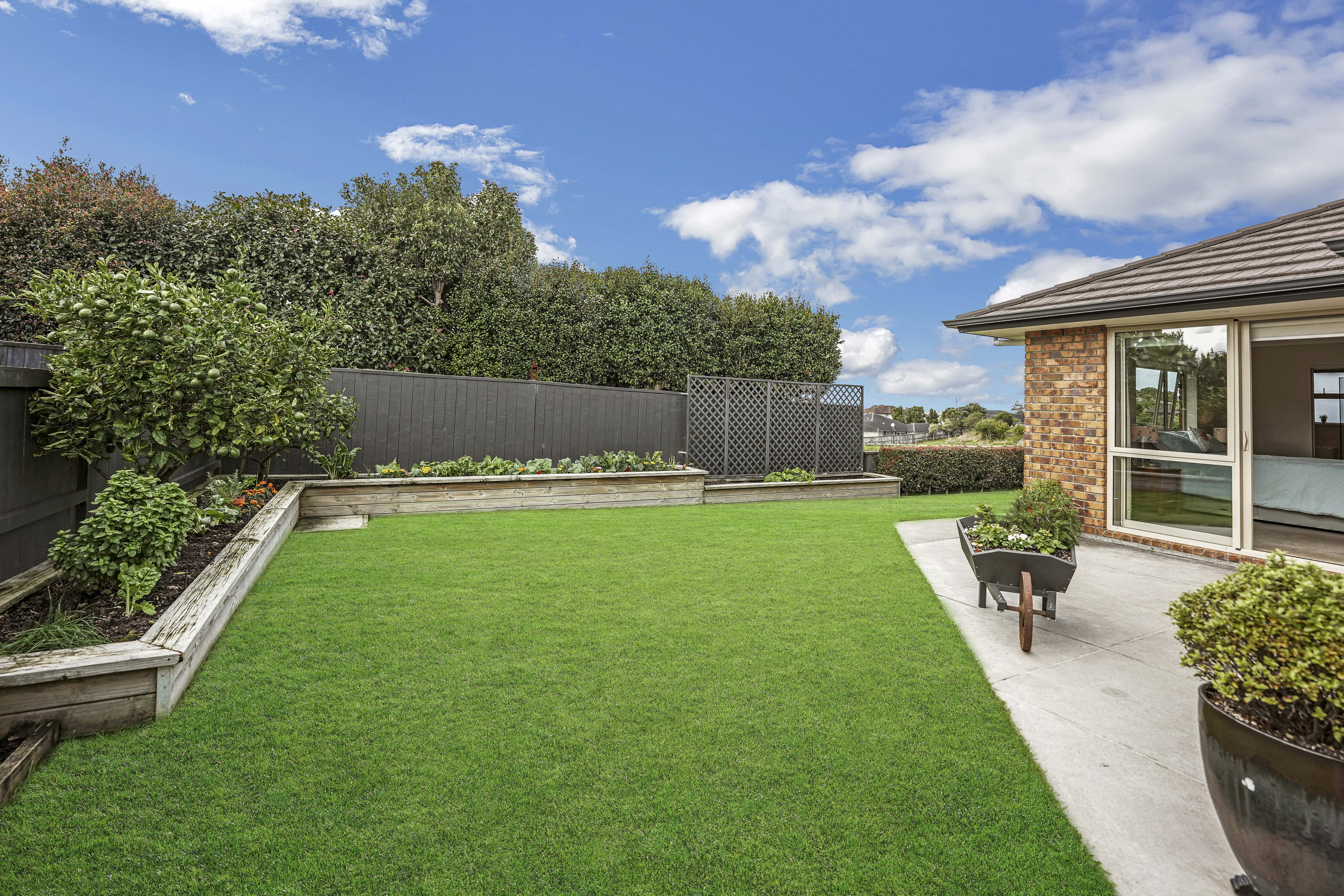 11 Murray Becroft Avenue, Henderson Heights NZ