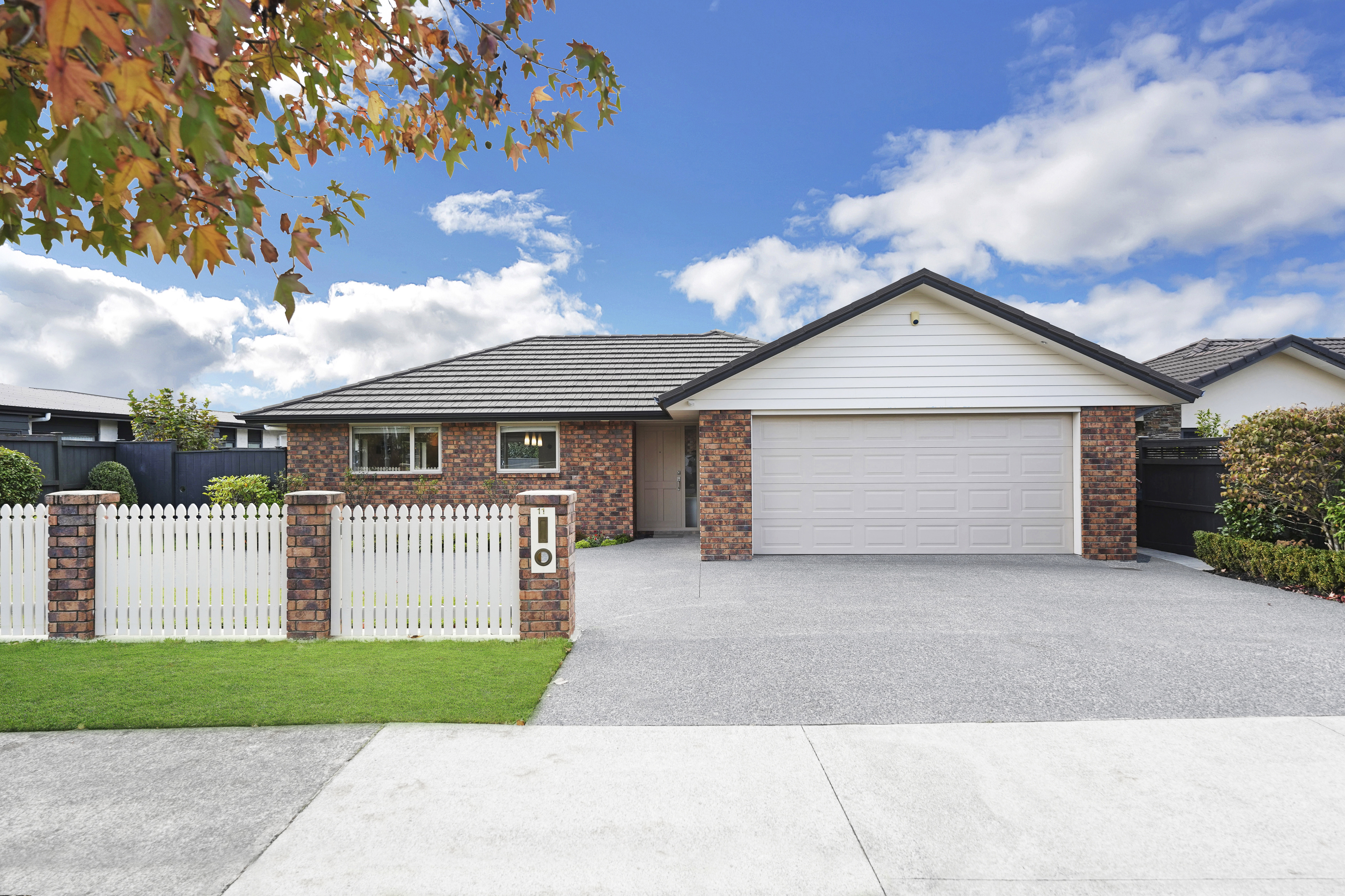 11 Murray Becroft Avenue, Henderson Heights NZ