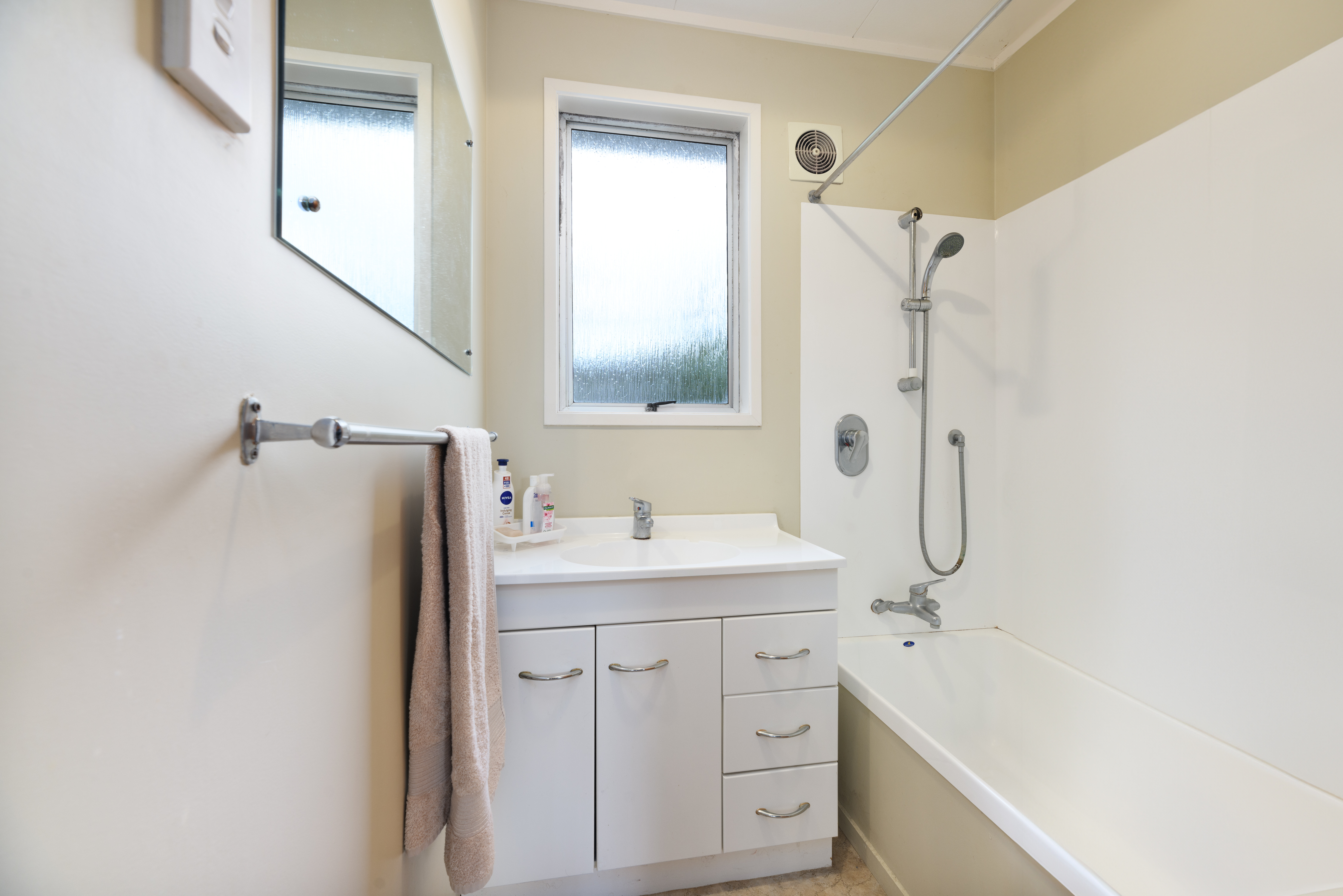 31 Mawney Road, Henderson