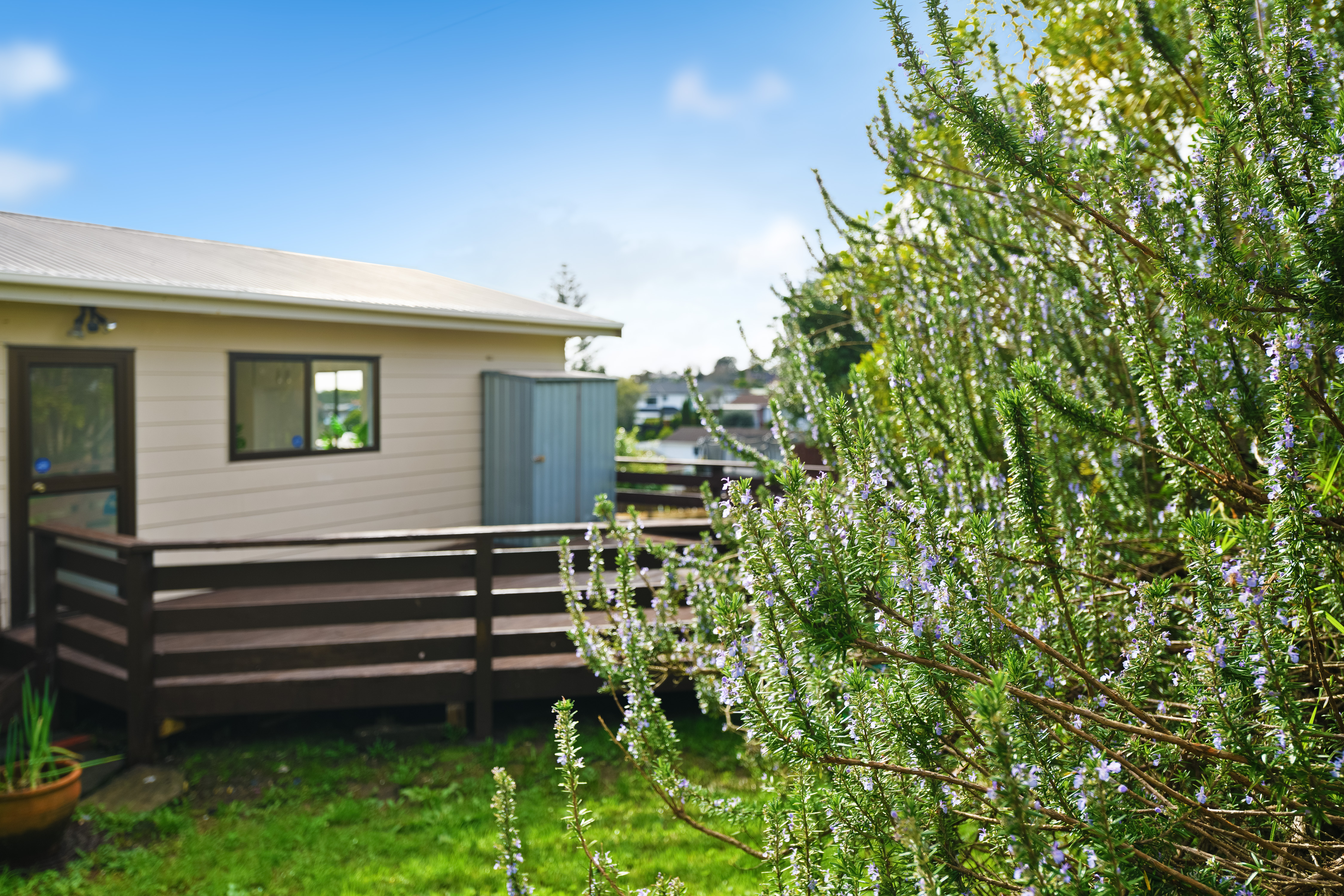 2/33 Lavelle Road, Henderson