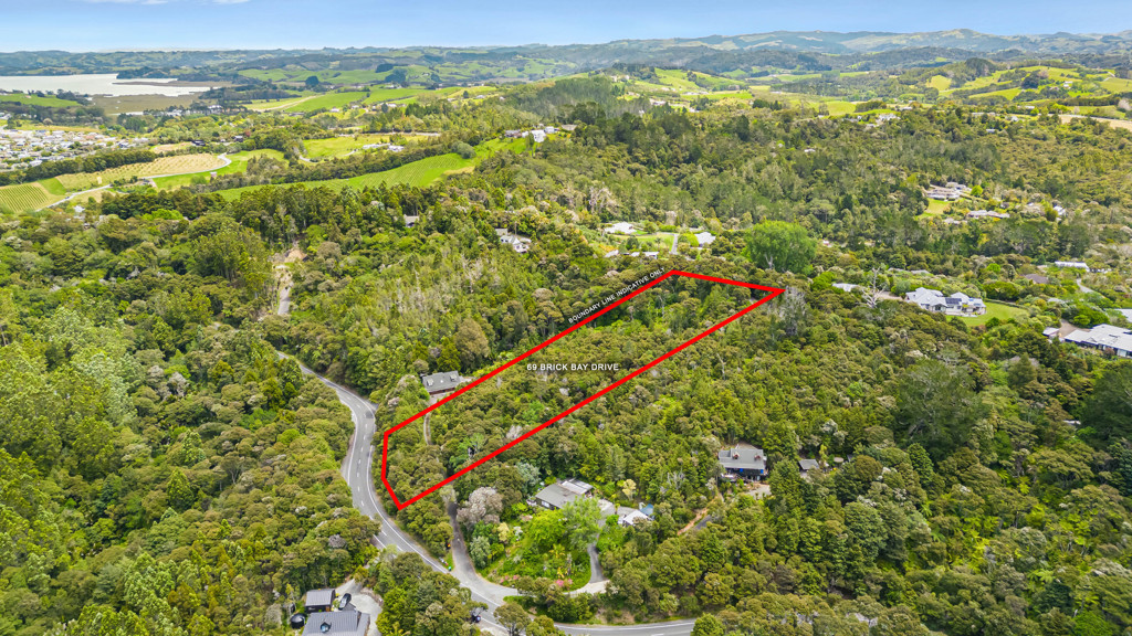 69 Brick Bay Drive, Sandspit