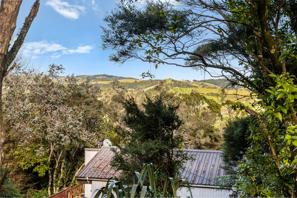 17 Matatea Road, Waimauku
