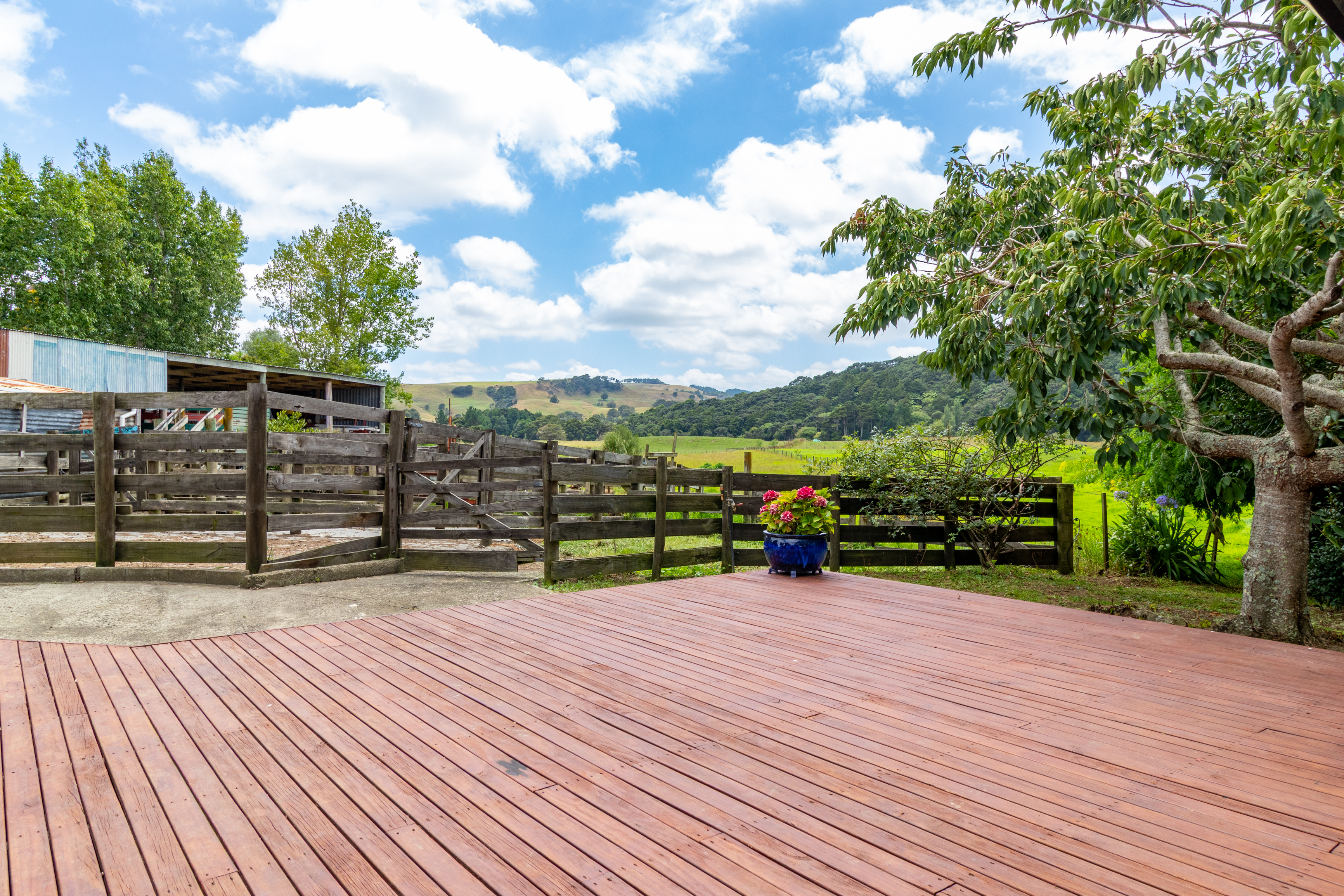 35 & 35A Cane Road, Waimauku