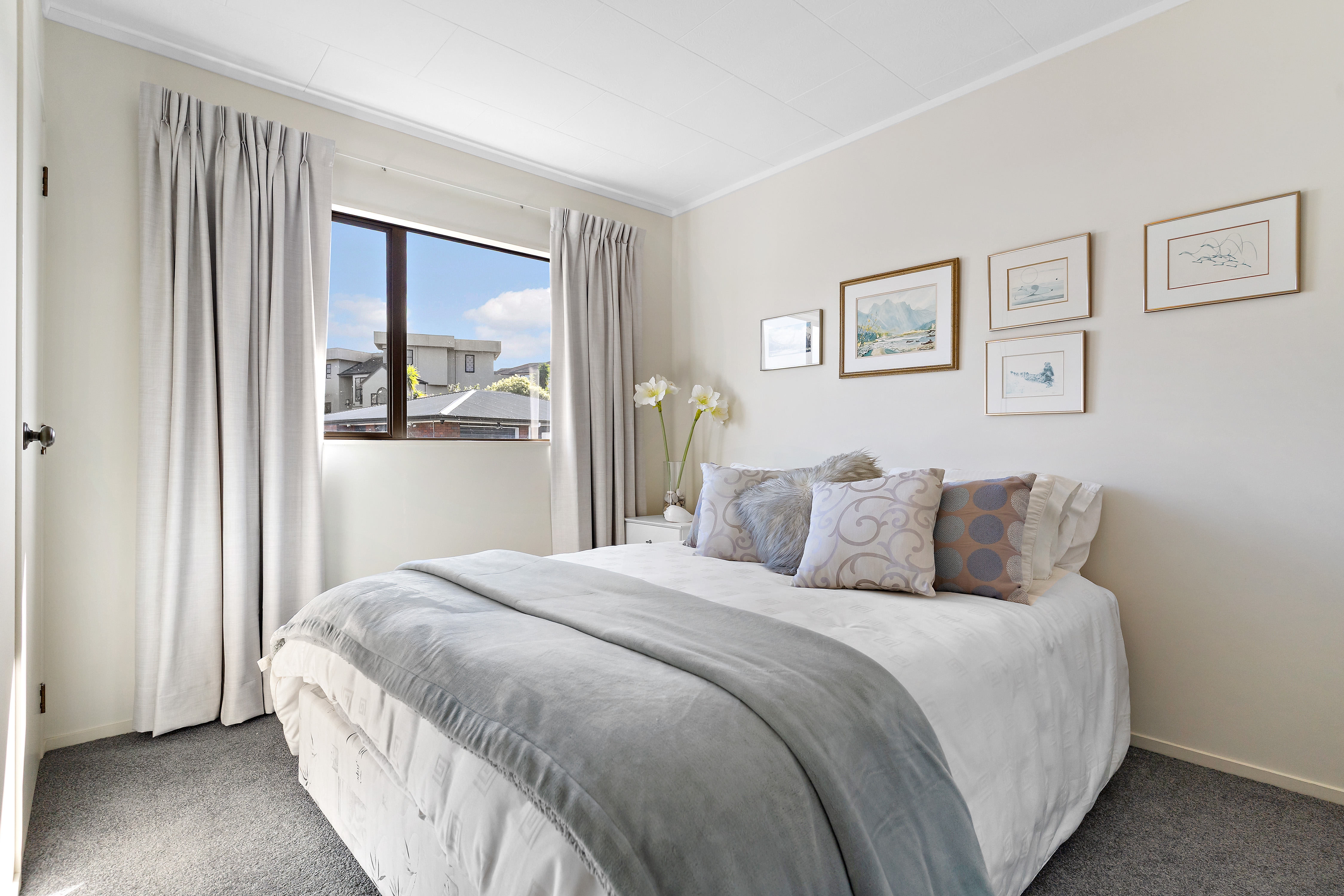 2/102 Manhattan Heights, Glendene