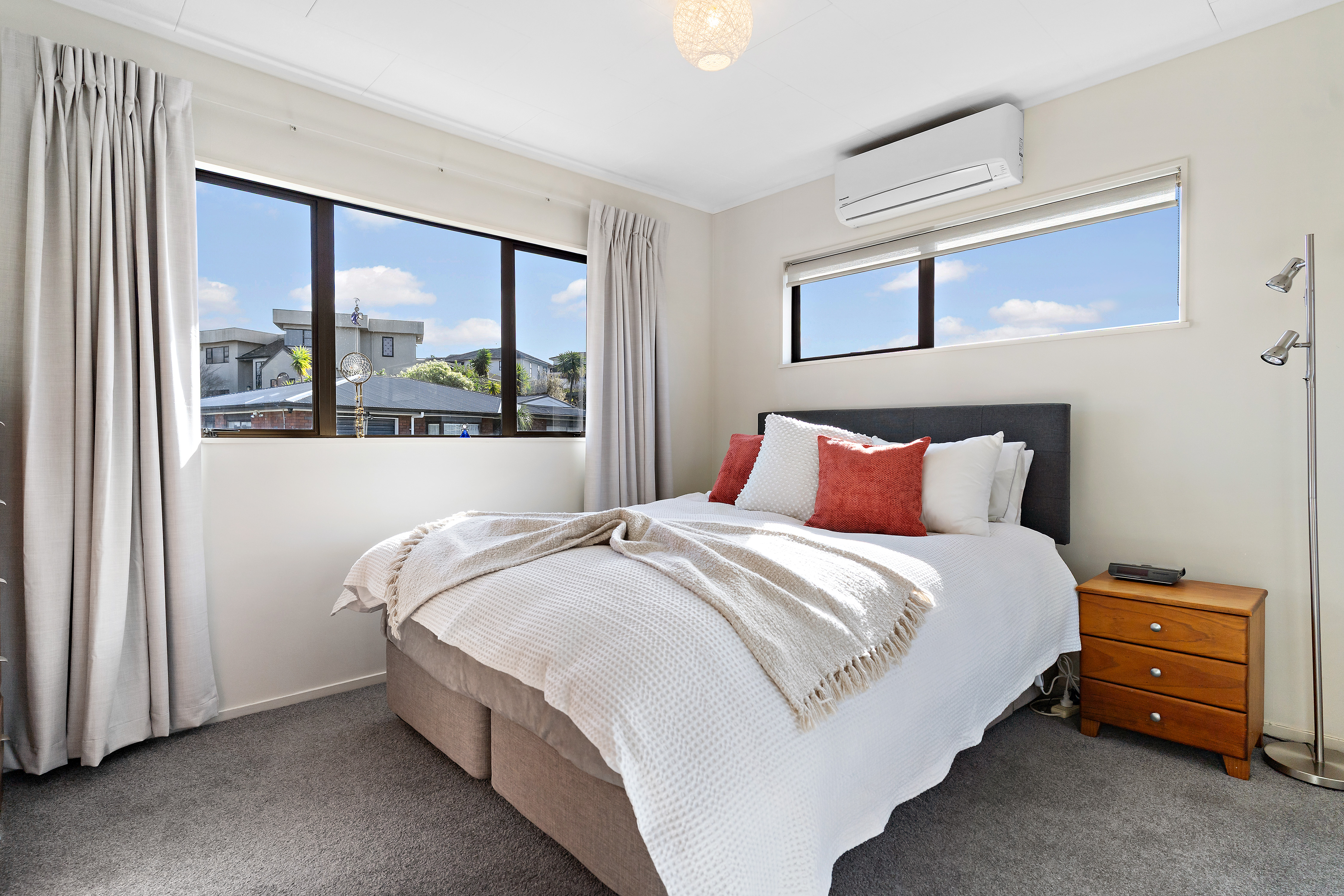 2/102 Manhattan Heights, Glendene