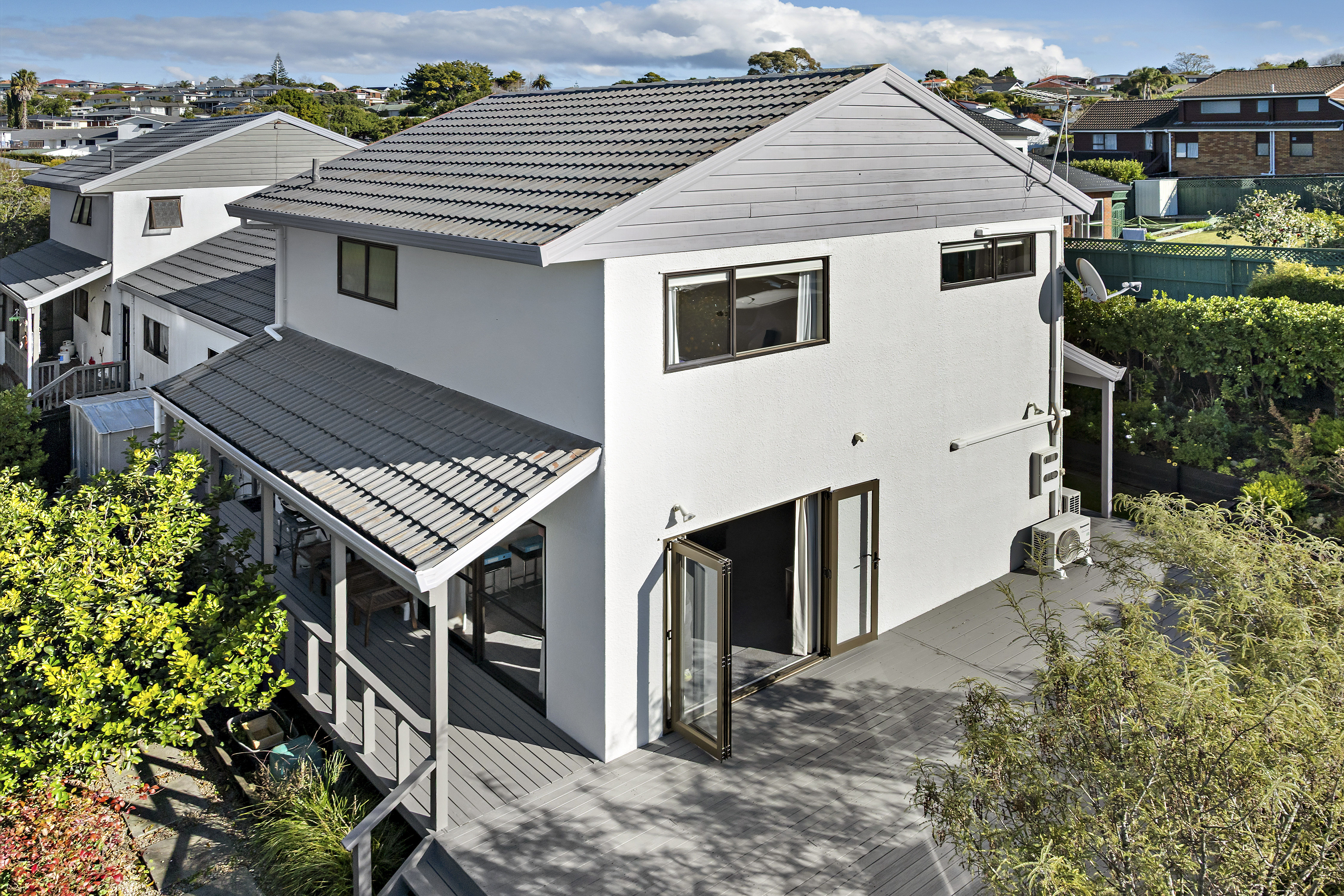 2/102 Manhattan Heights, Glendene