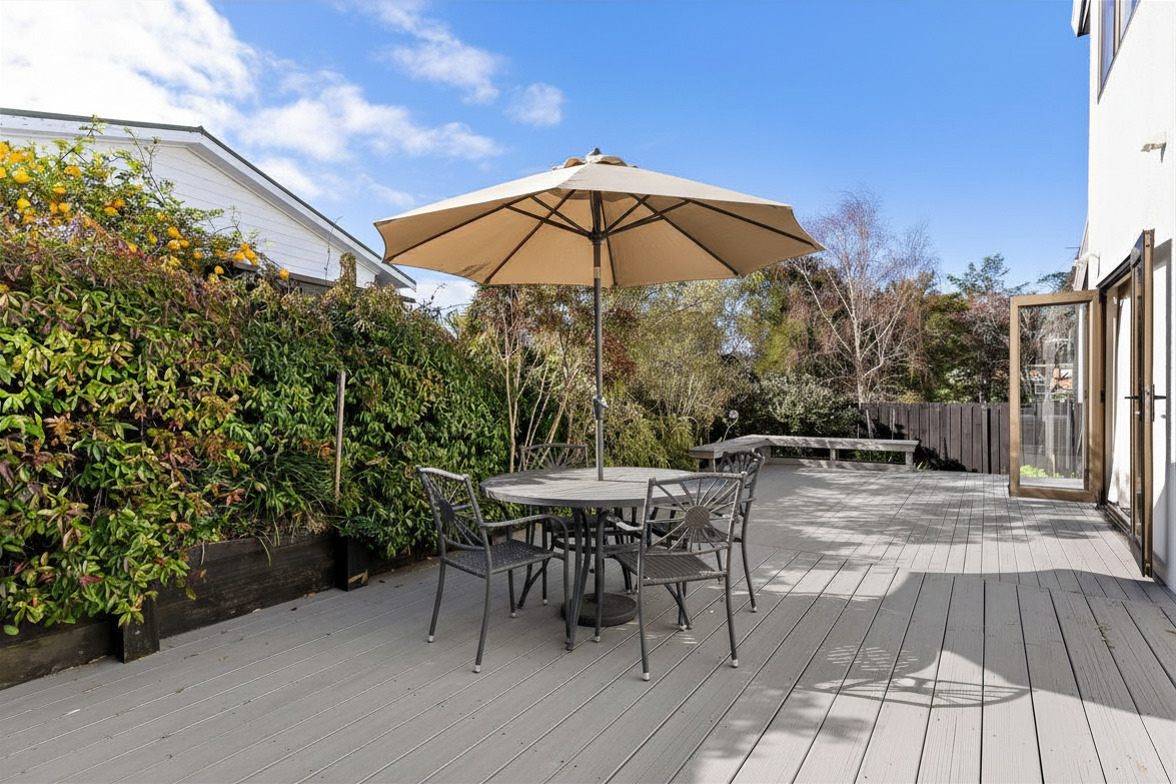 2/102 Manhattan Heights, Glendene