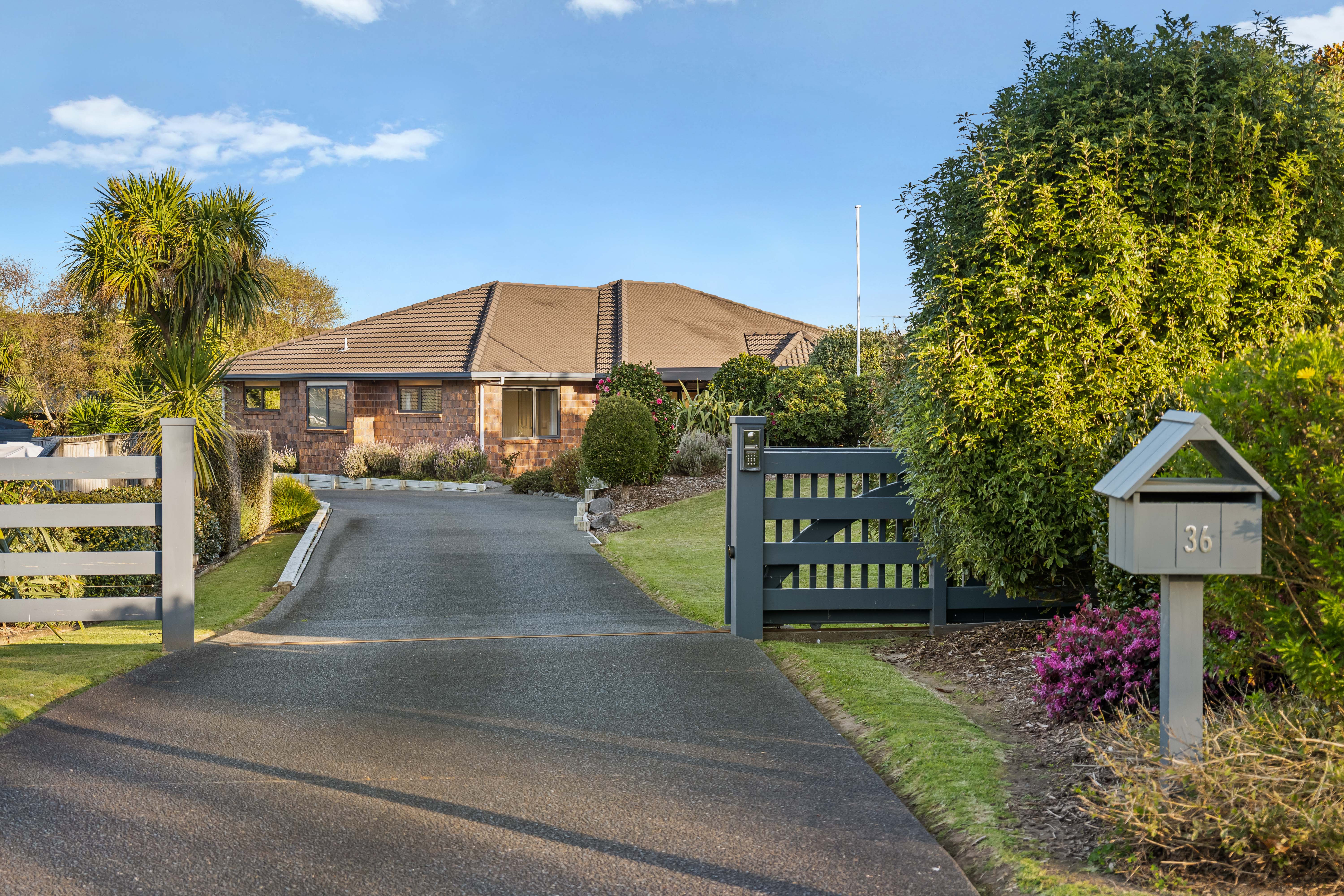 36 Sunny Crescent, Huapai