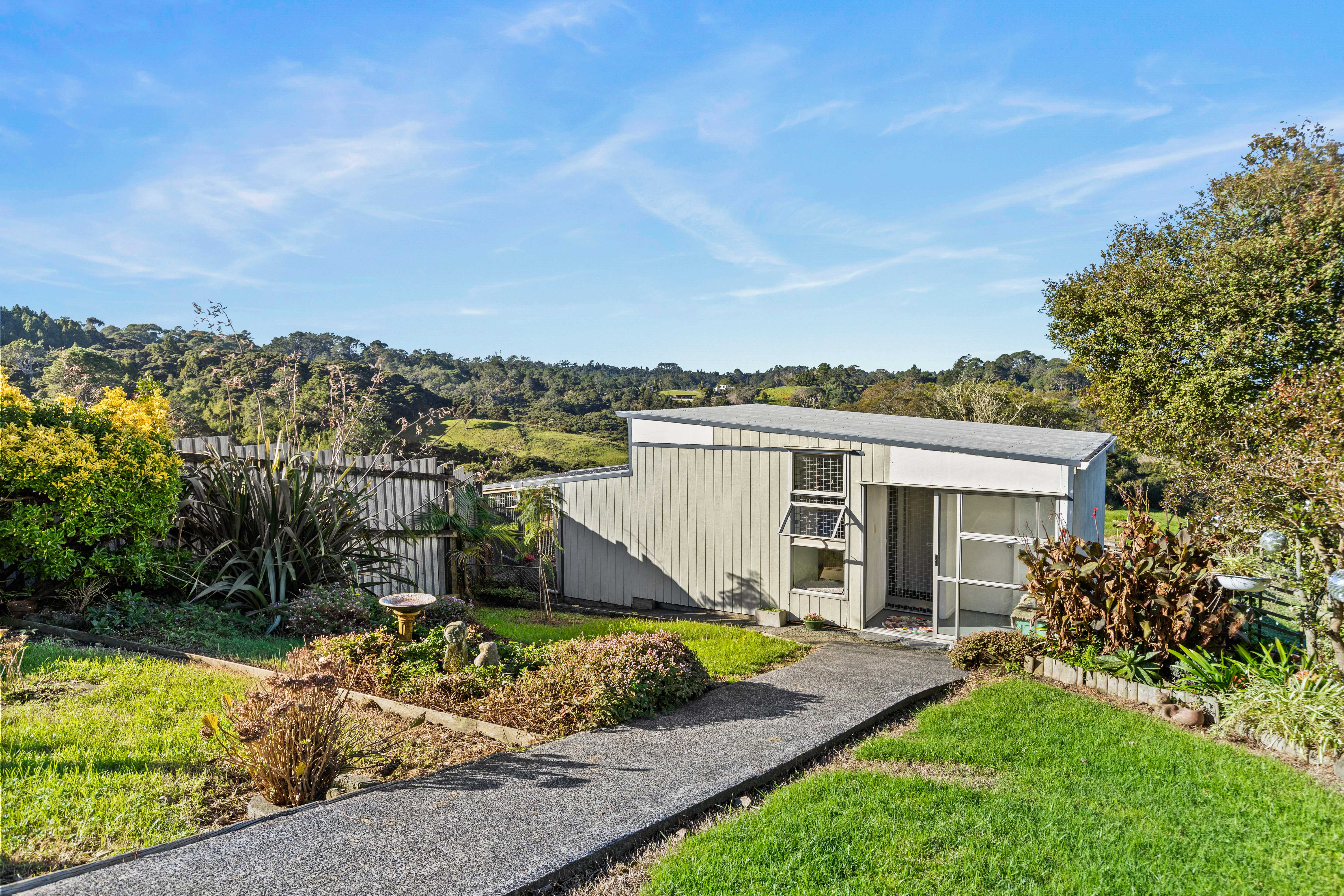 23 Waitakere Road, Waitakere