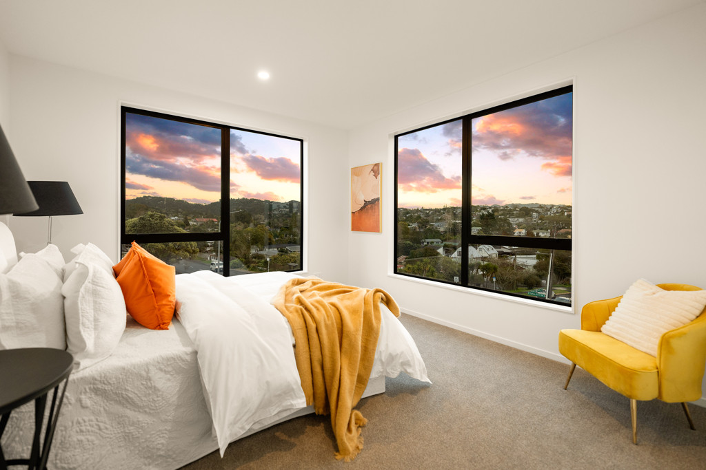 1-6,10-12/16-18, 20/ 42 Captain Scott Road, Glen Eden