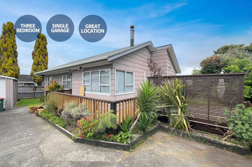 2/41 Great South Road, Papakura