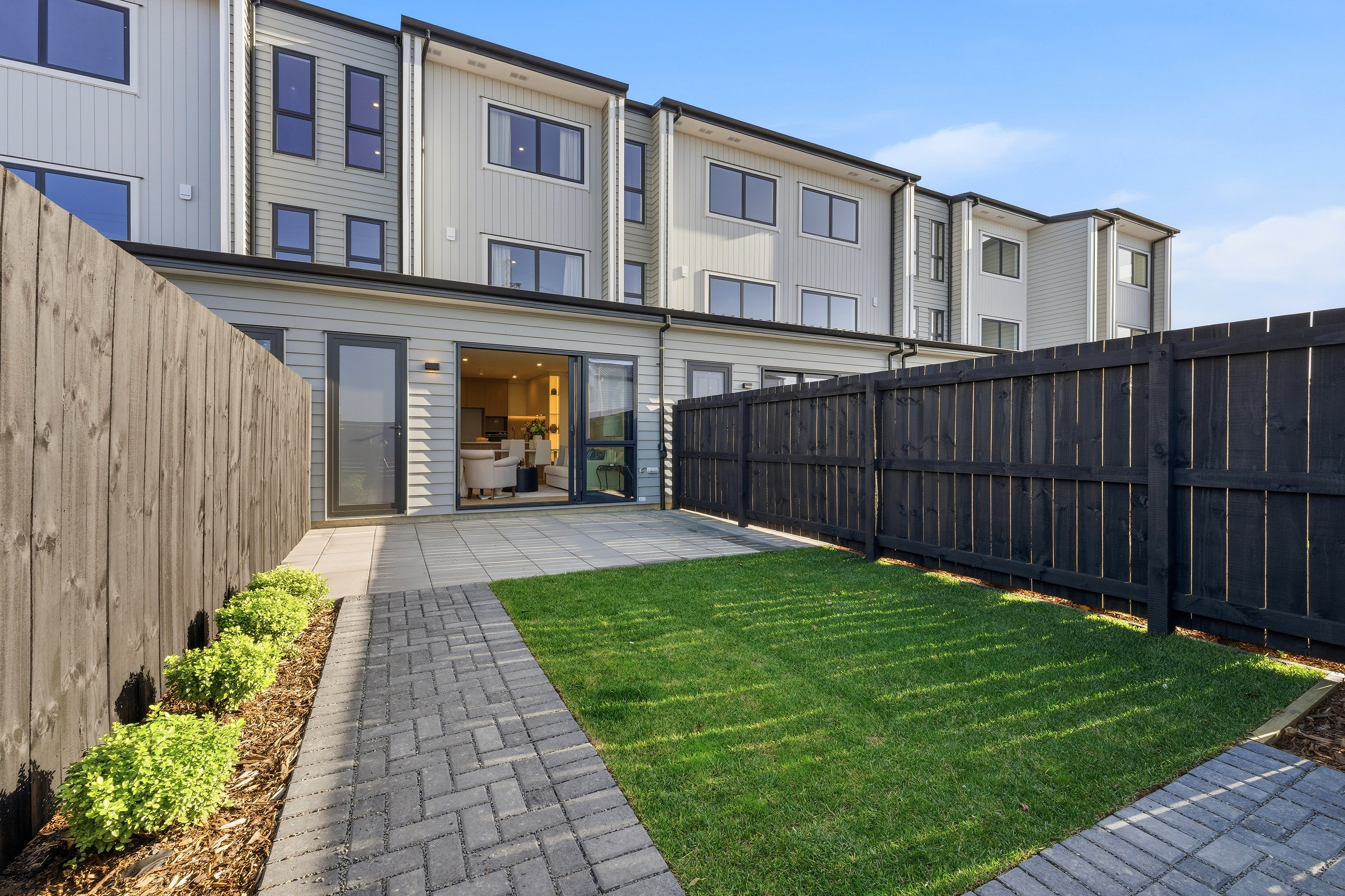 Karaka 5Zimmer Five Bedrooms - Great Buy, Must See!
