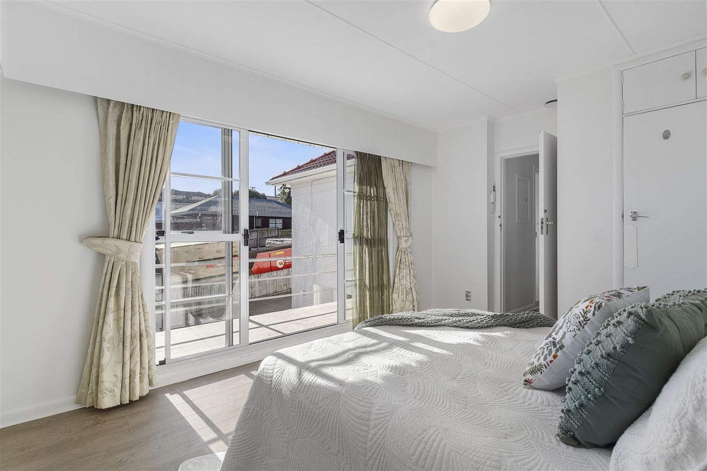 13 Hayr Road Three Kings Auckland City Houses for Rent One Roof