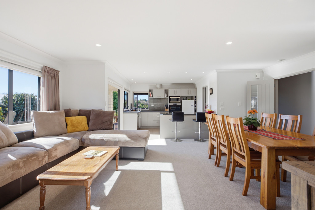 22 Albero Drive, Ohauiti