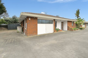 Private, sunny, close to beach