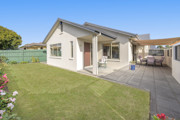 Fantastic family sanctuary with sun on 20th