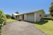Spacious three bedroom home with garden