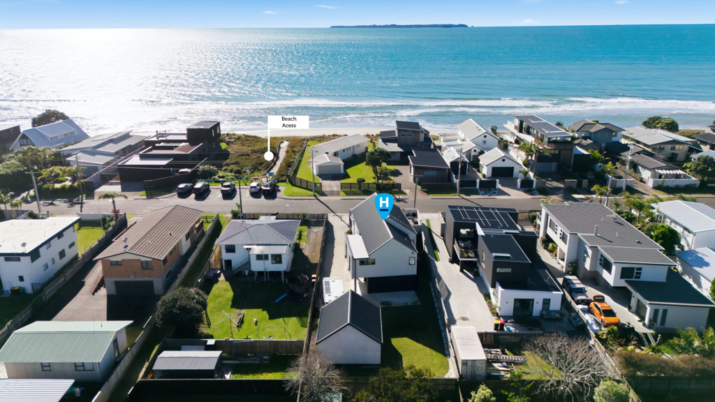 56 Karewa Parade, Papamoa