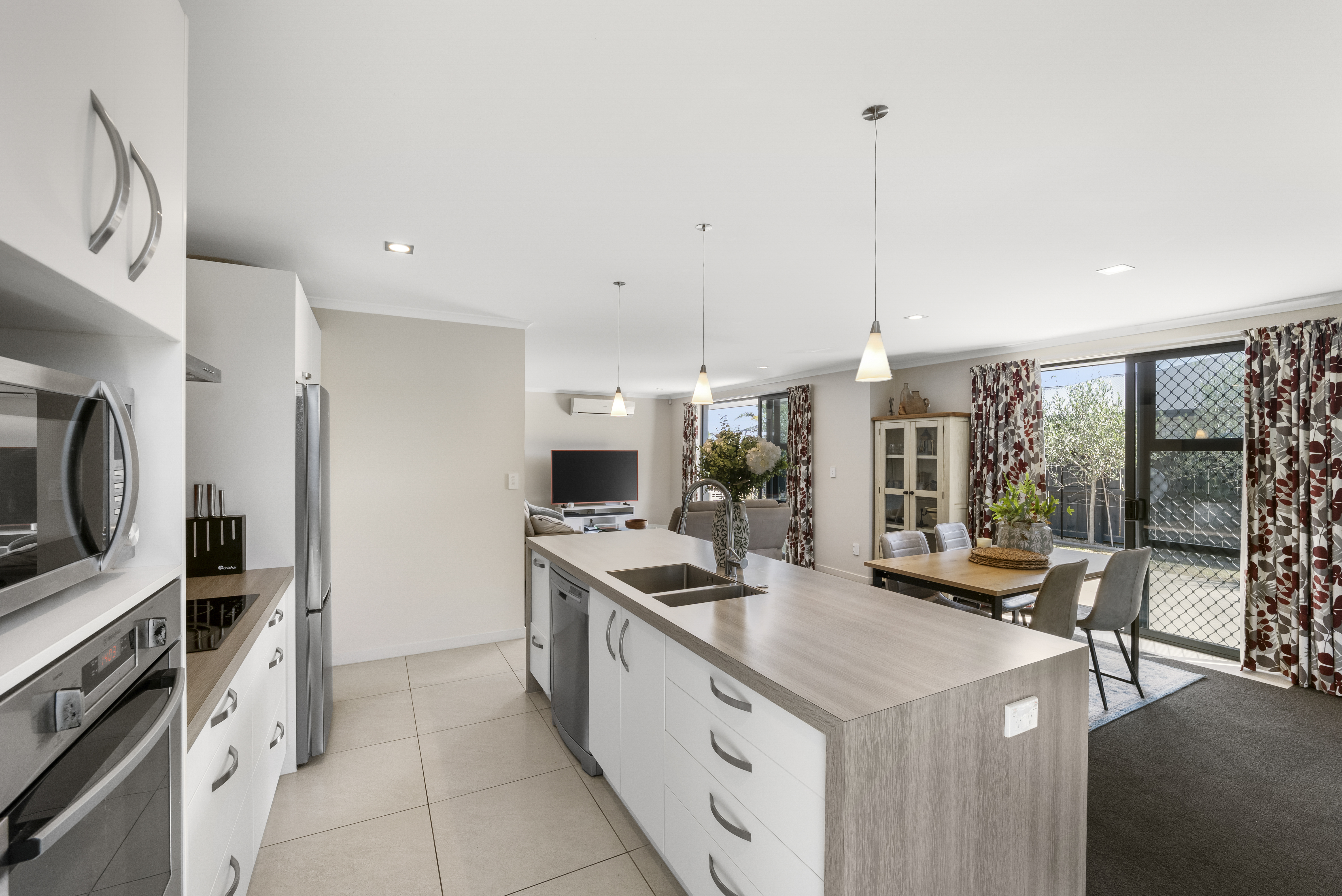 10 Butterworth Crescent, Papamoa