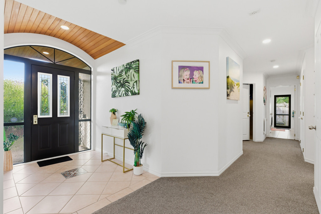 35 Ocean Crest, Papamoa
