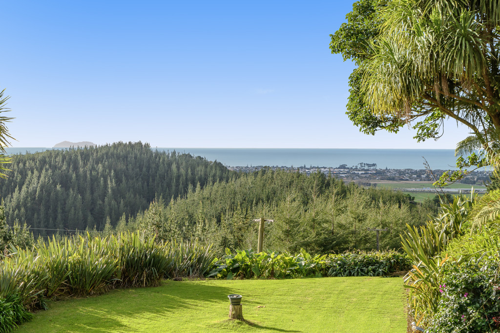 251 Reid Road, Papamoa