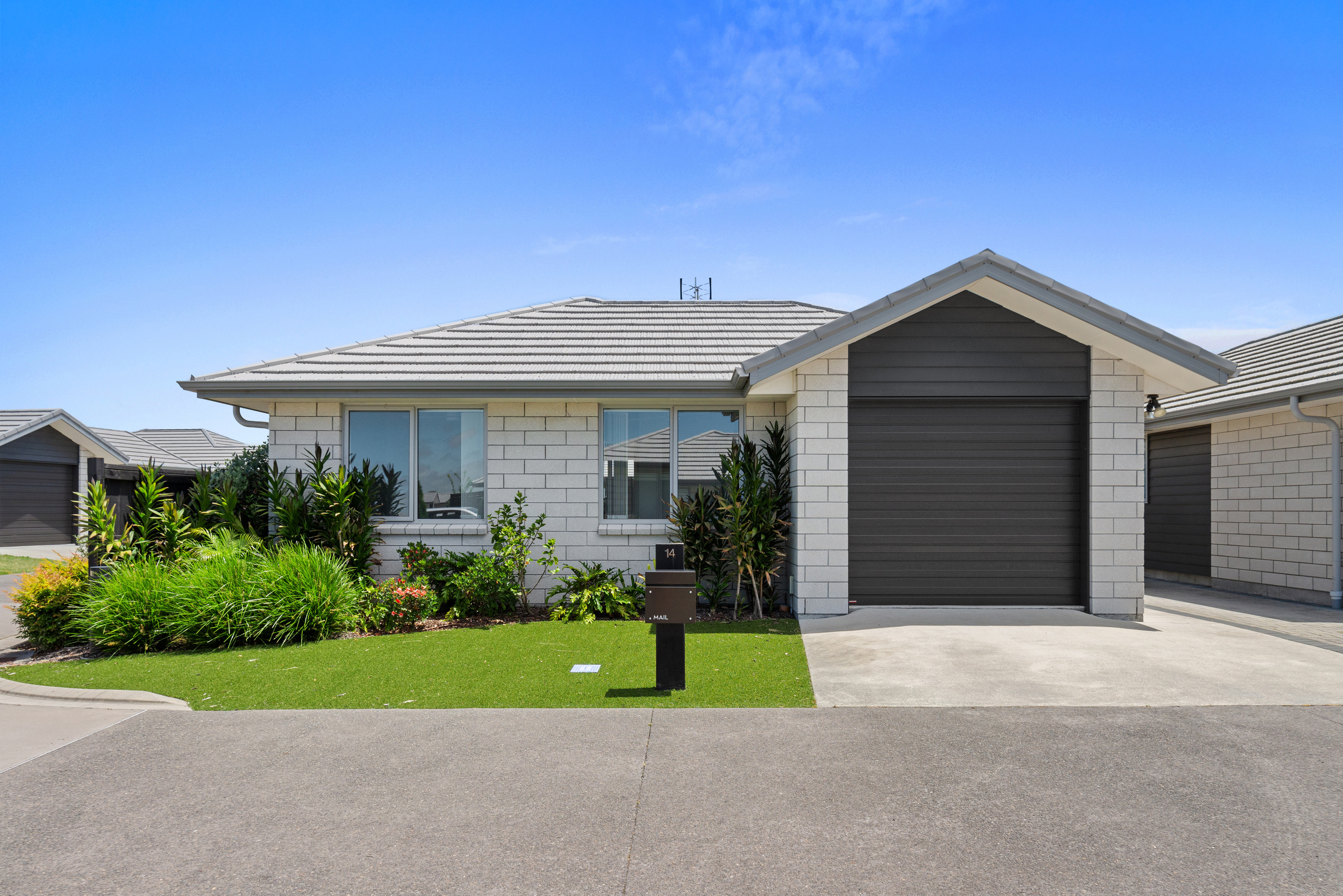 14 Lance Way (Dunes Lifestyle Village), Papamoa