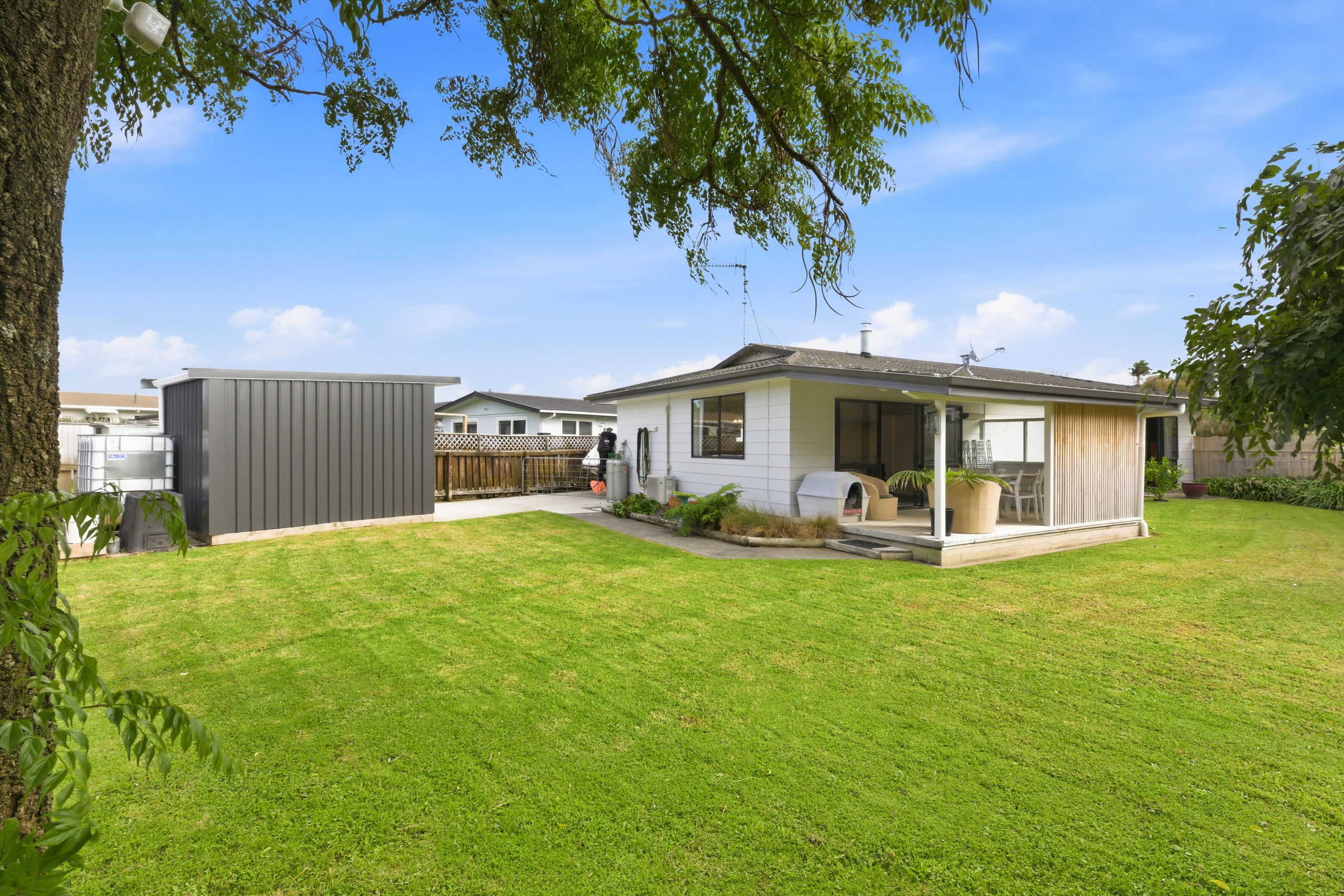 27 Sylvania Drive, Matua